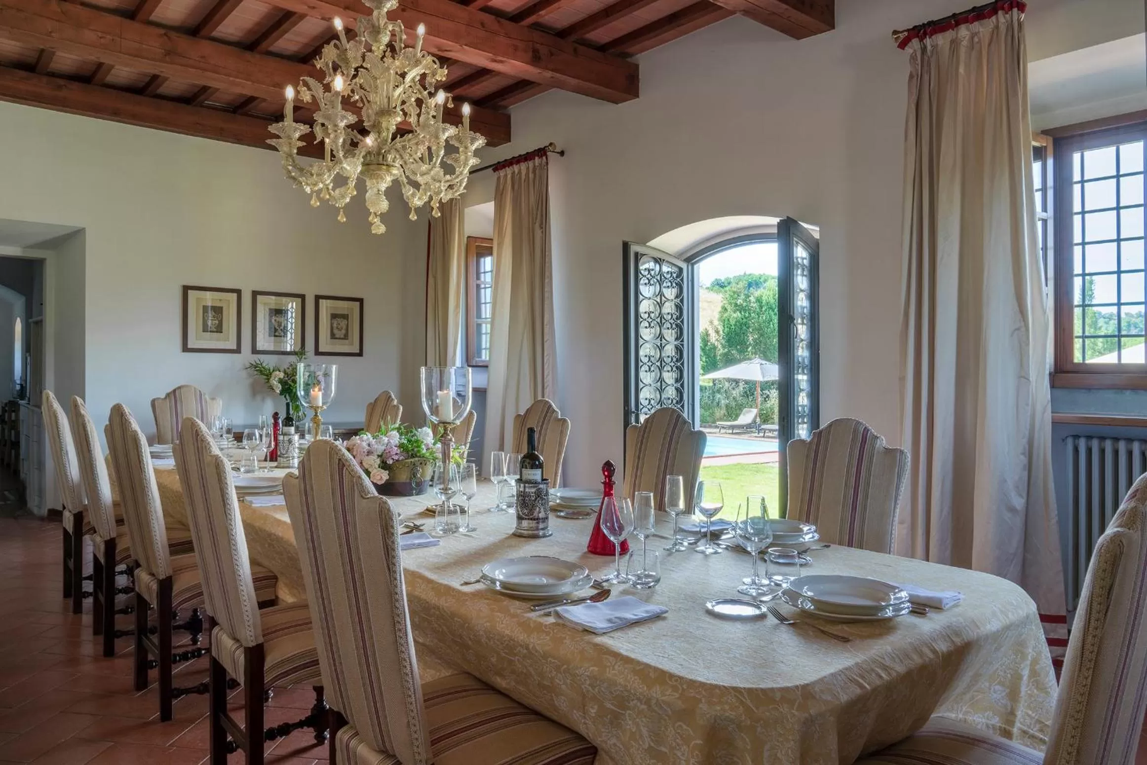 Dining area in Viesca Toscana Suites & Villas