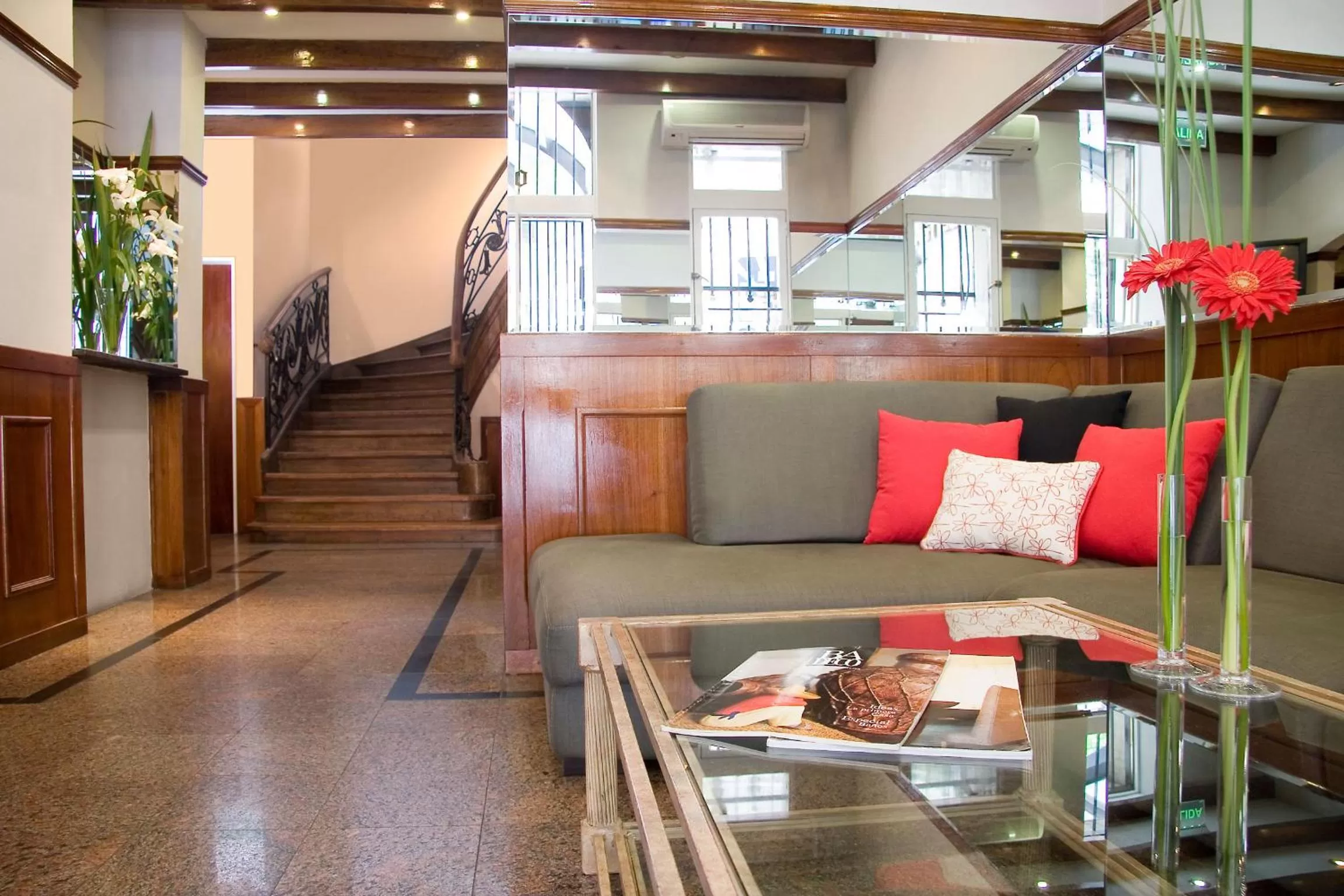 Lobby or reception in Petit Recoleta Suites