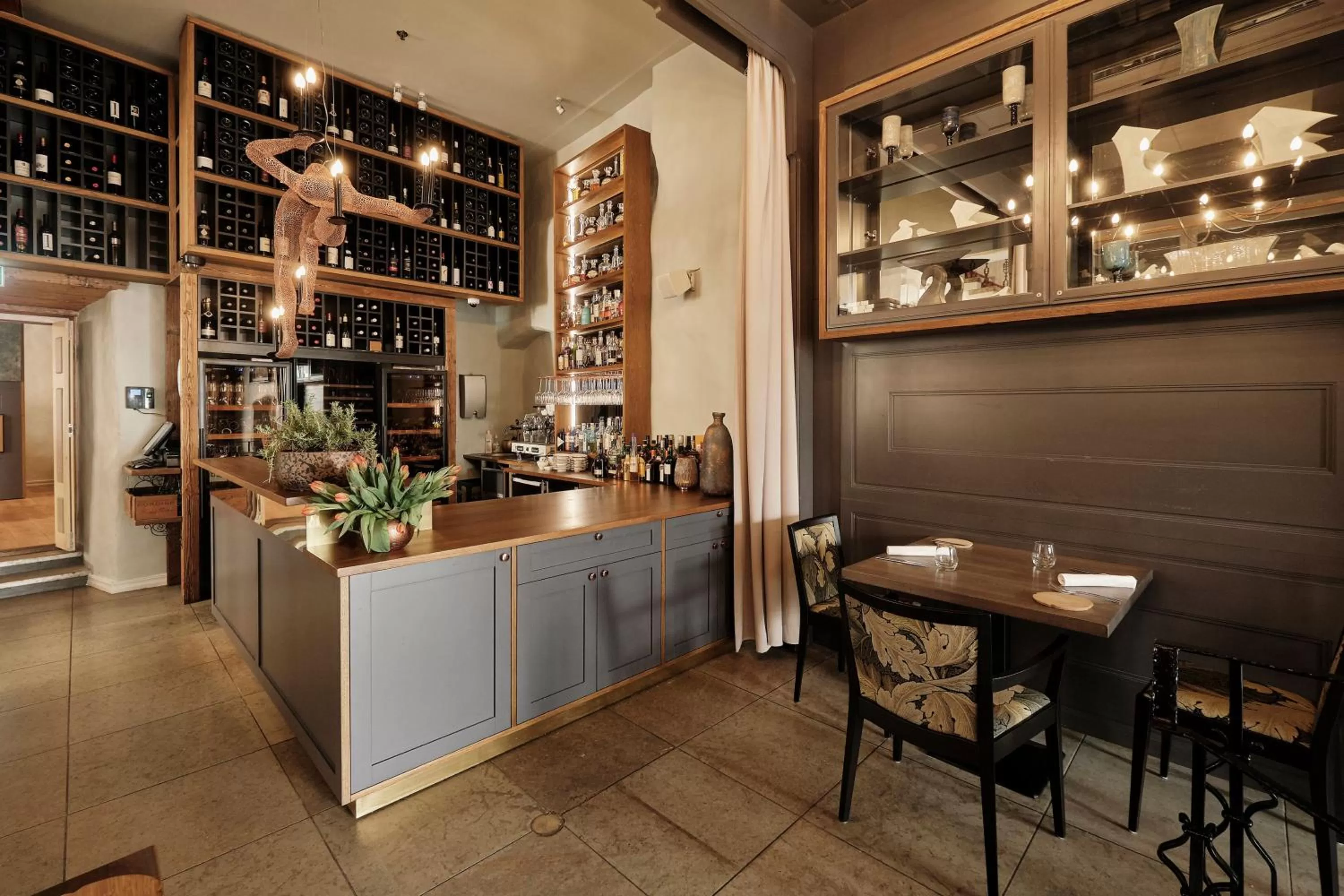 Lounge or bar in CRU Hotel