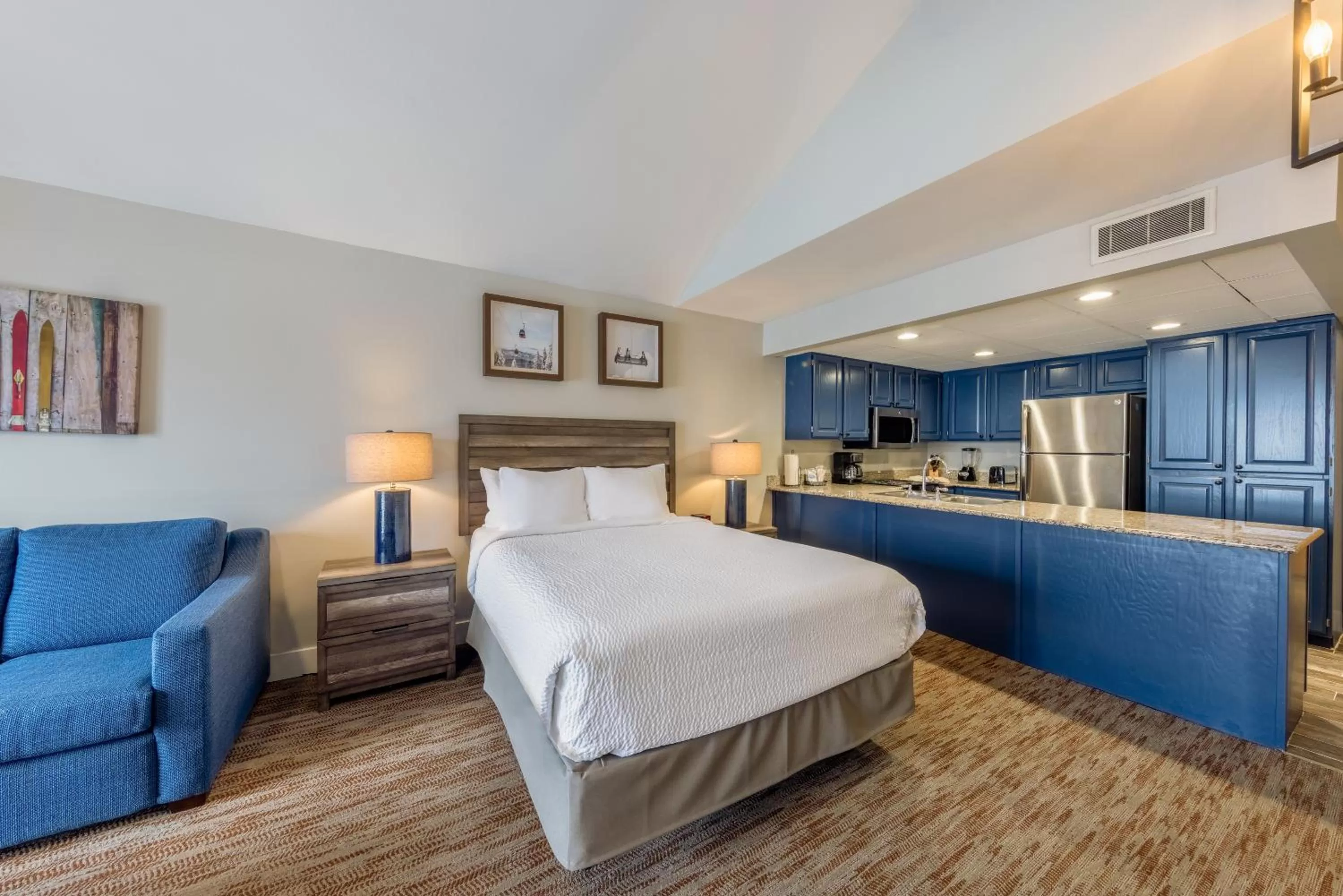 Bed in Park Plaza Resort - Park City, Ascend Collection Hotel