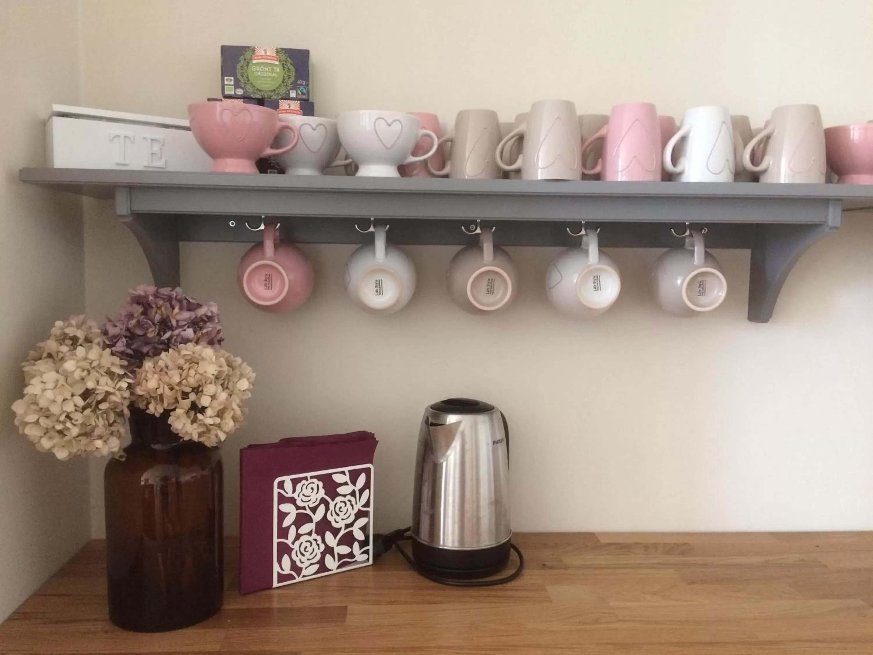 Food and drinks in Ölands Yoga Studio & Islandshästar, Stugor & Rum