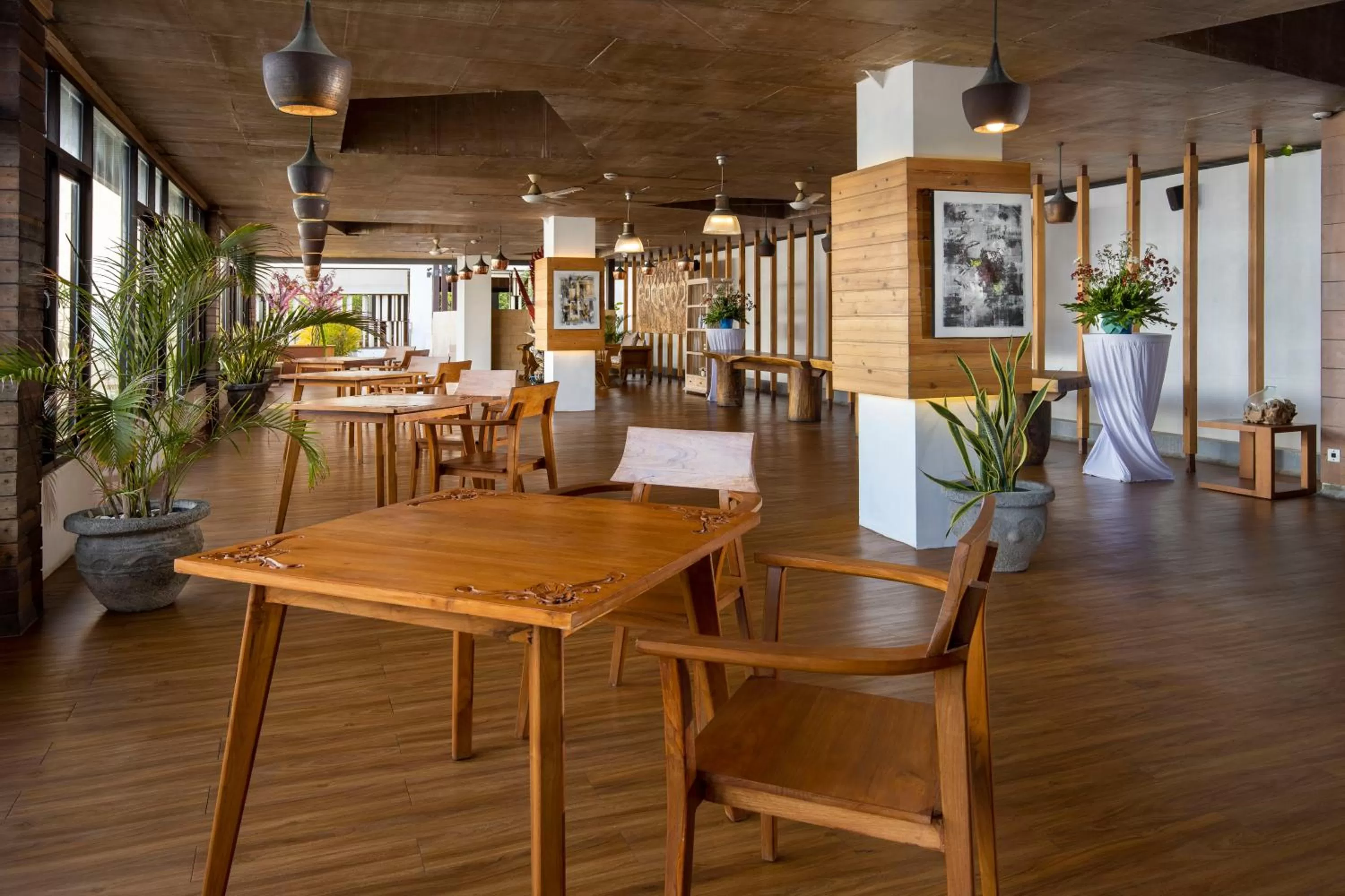 Restaurant/places to eat in Truntum Kuta Bali