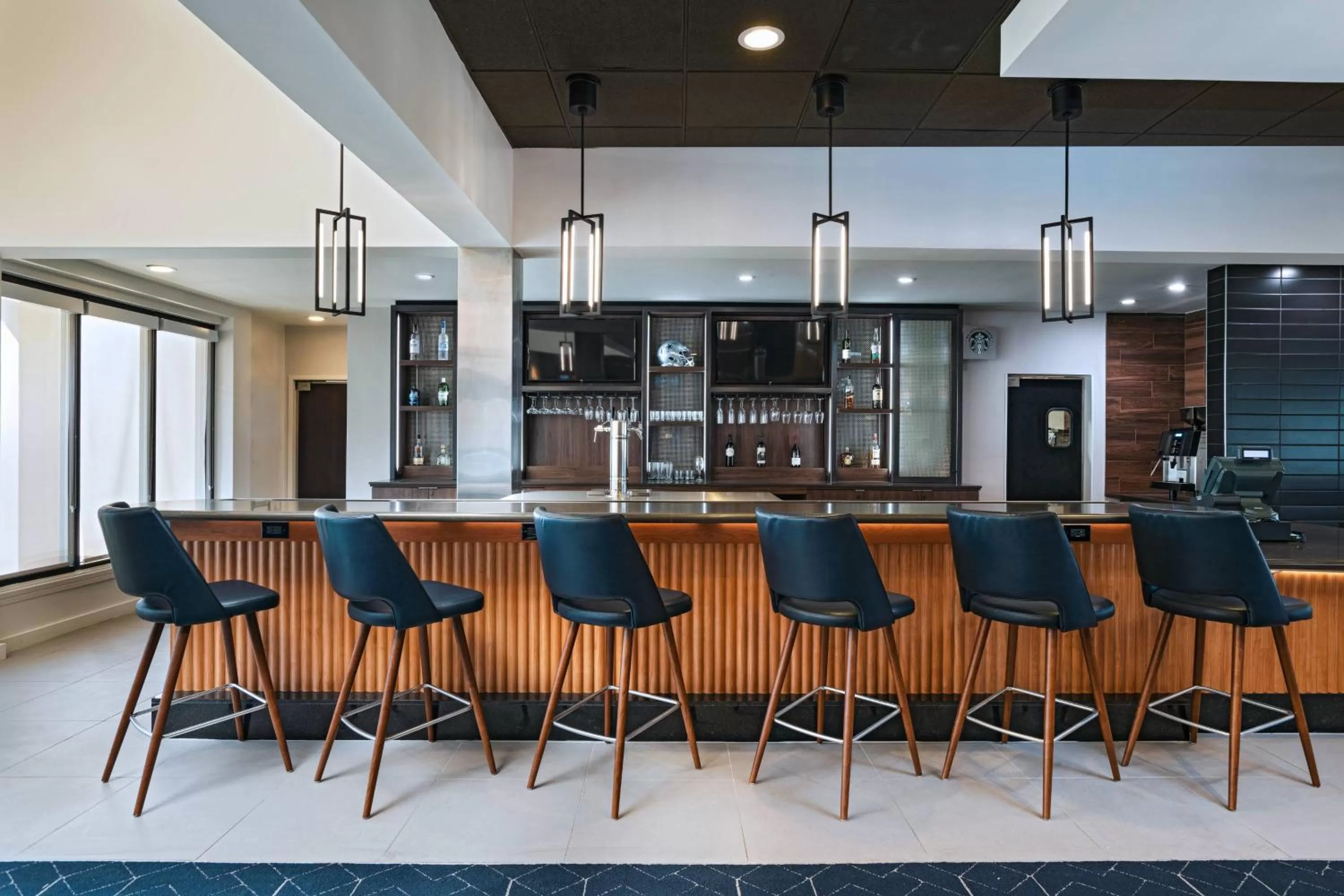 Lounge or bar in Courtyard by Marriott San Antonio Medical Center