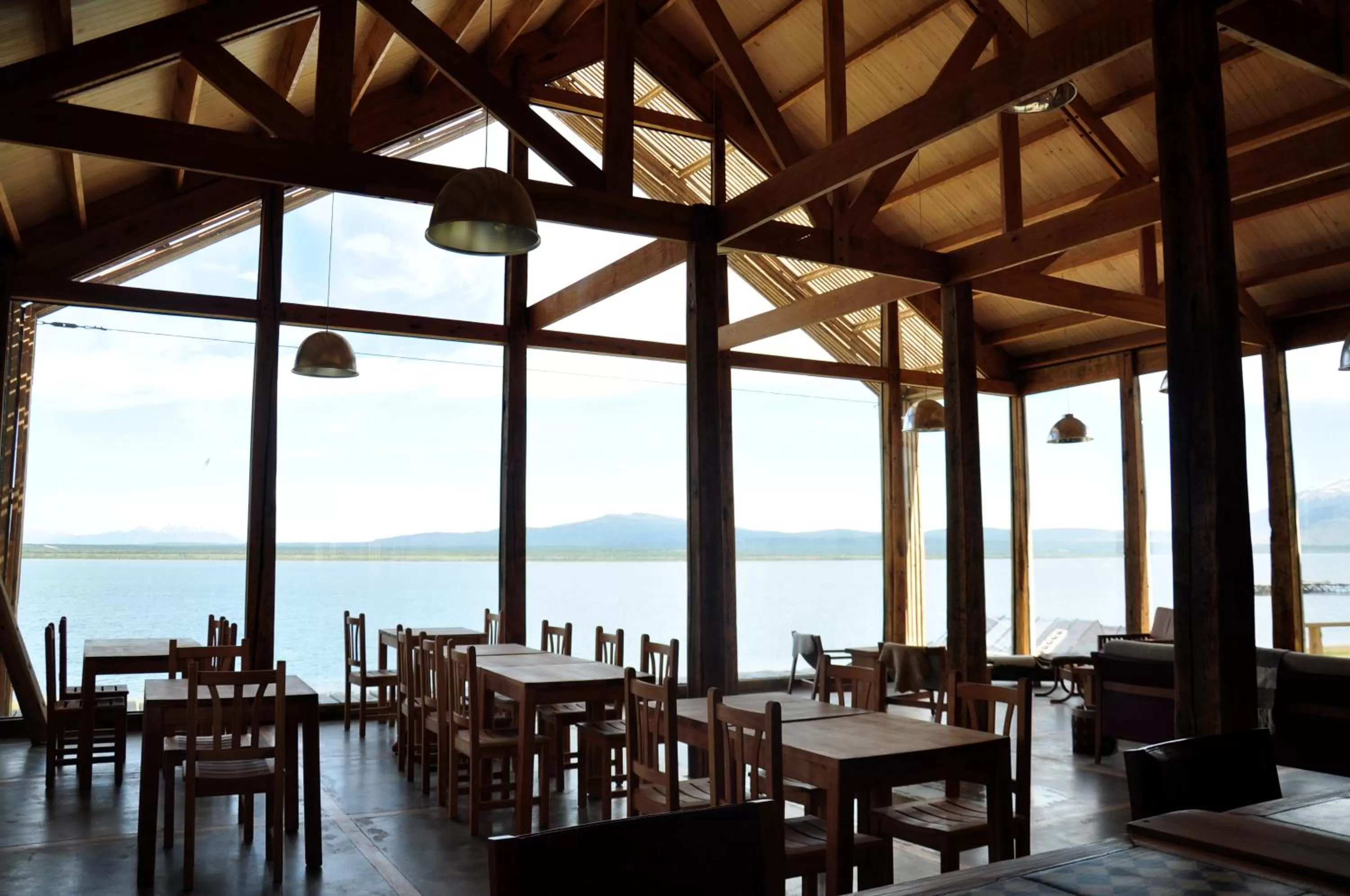 Restaurant/Places to Eat in Hotel Simple Patagonia