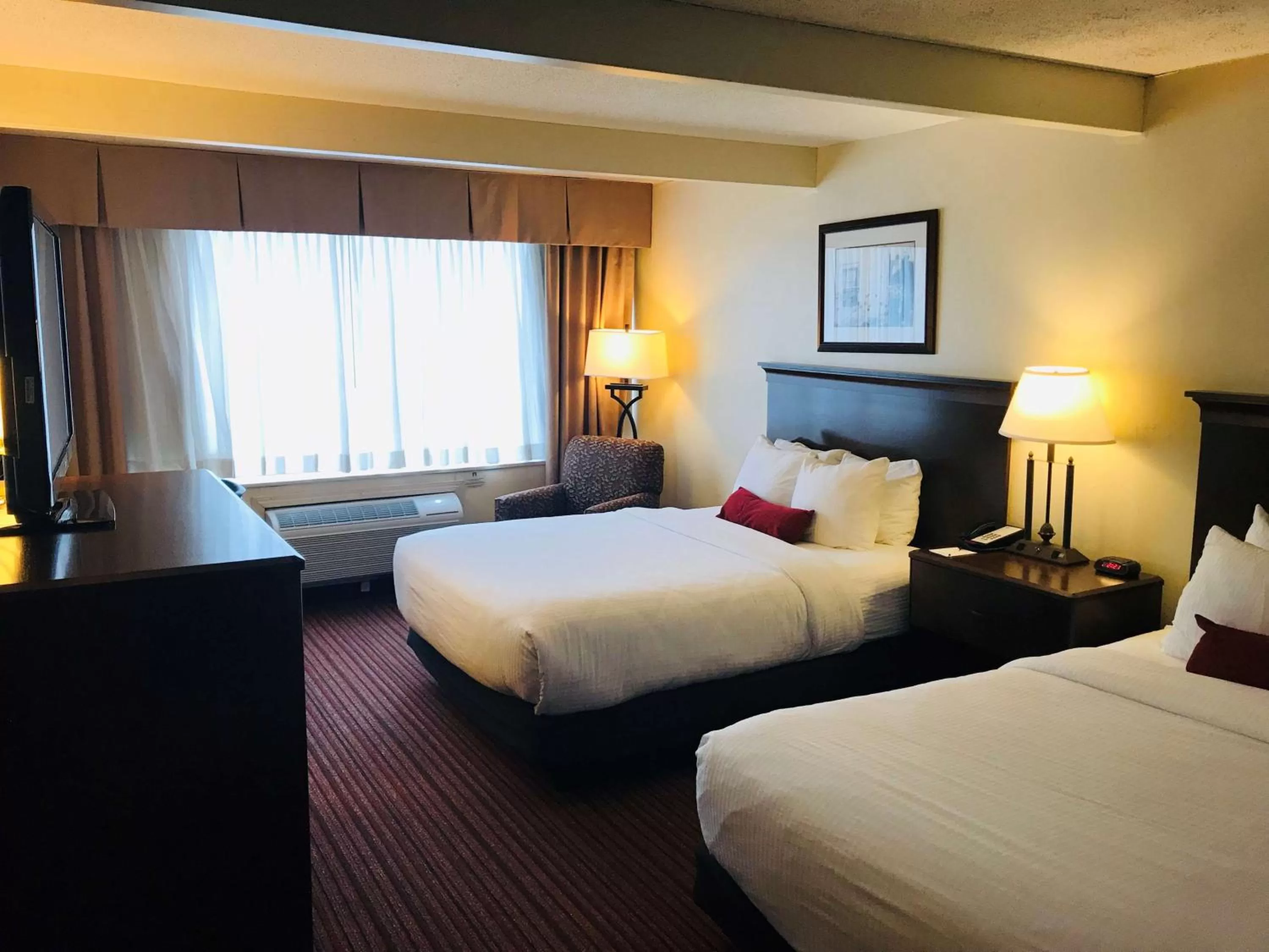 Queen Room with Two Queen Beds - Non-Smoking in Best Western Merry Manor Inn