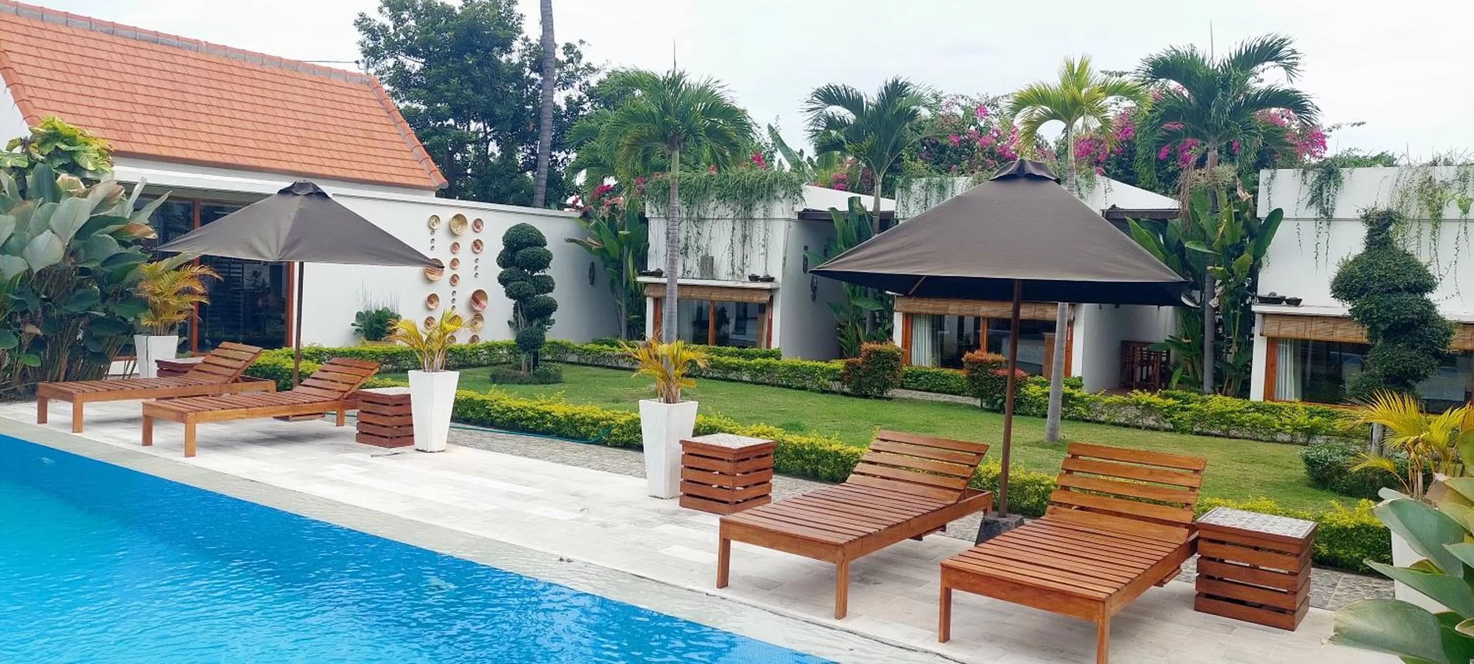 Swimming Pool in The Edicha