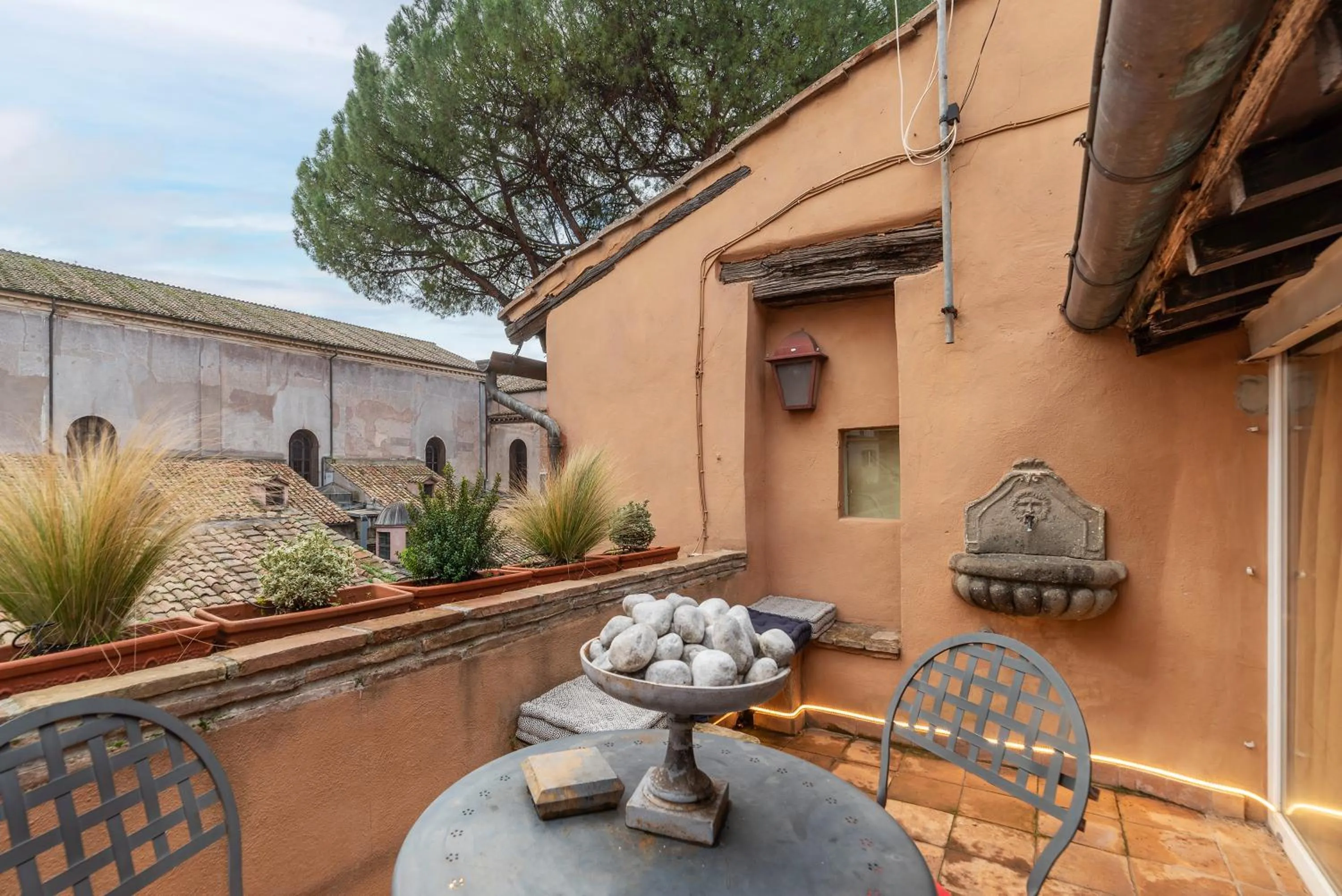 Balcony/Terrace in Luxury Trastevere