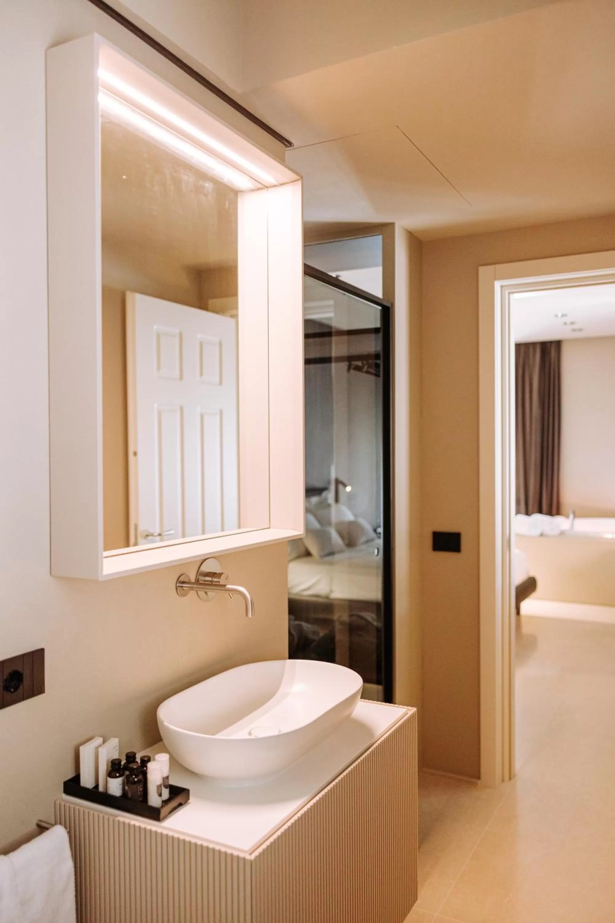 Bed in Suite1212 - Bandiera