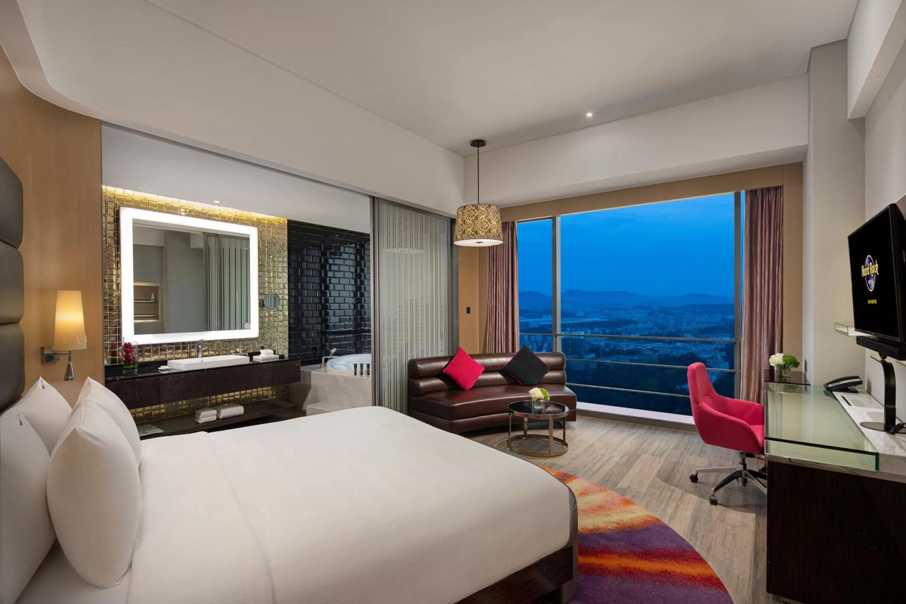Communal lounge/ TV room, Bed in Hard Rock Hotel Shenzhen