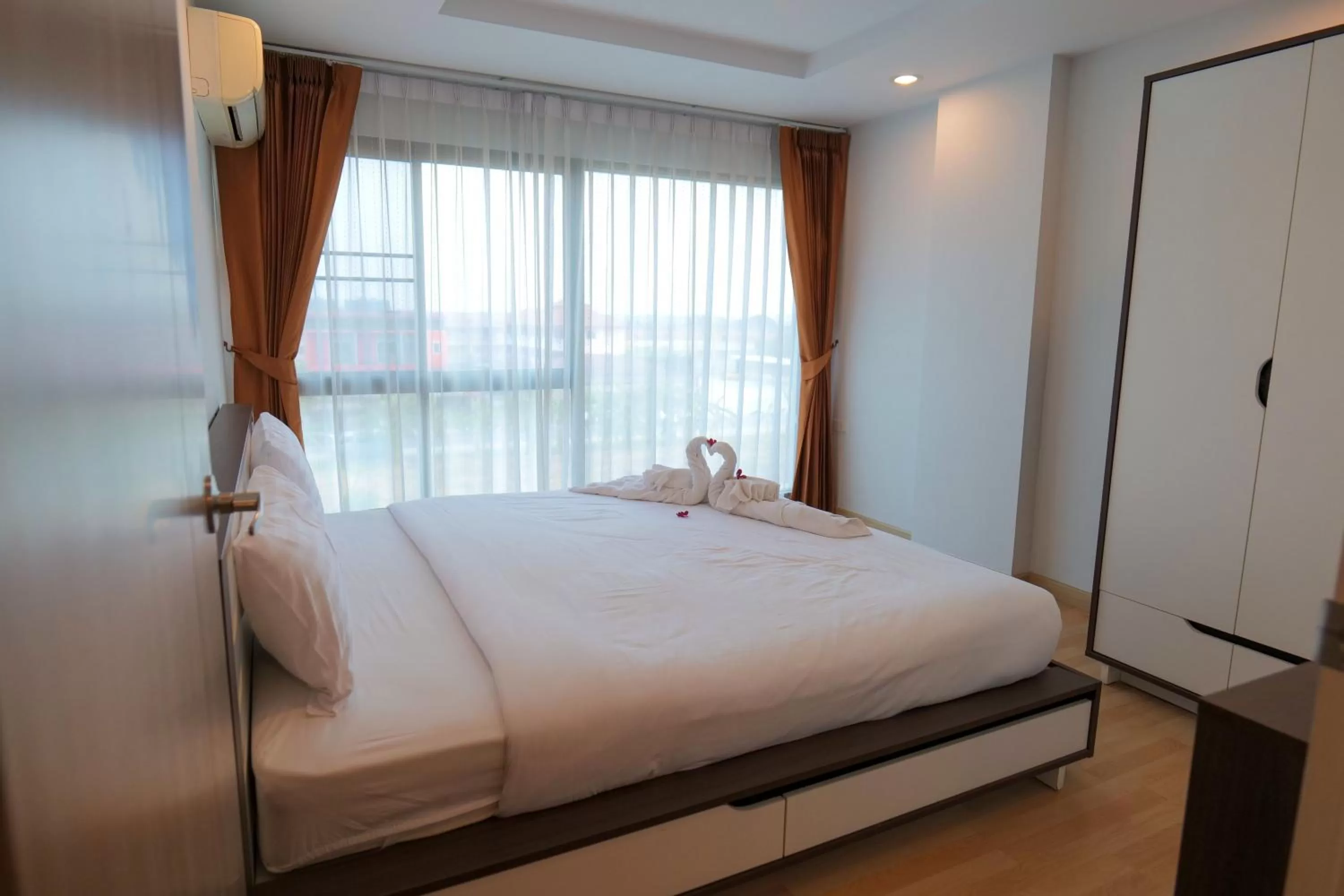 Bedroom, Bed in ไอยรา อยุธยา The Aiyara Ayutthaya