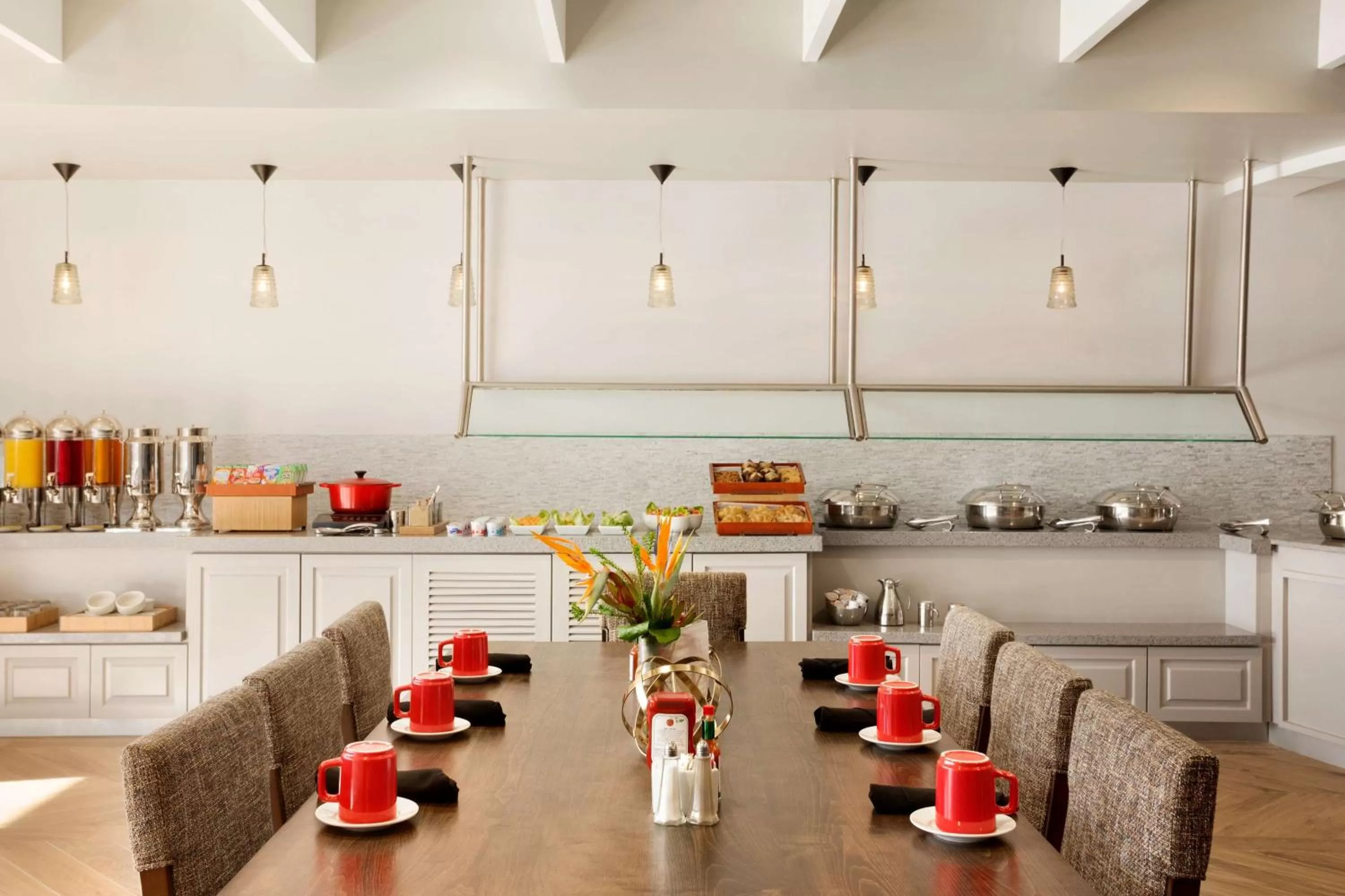 Breakfast in DoubleTree by Hilton Hotel Oklahoma City Airport