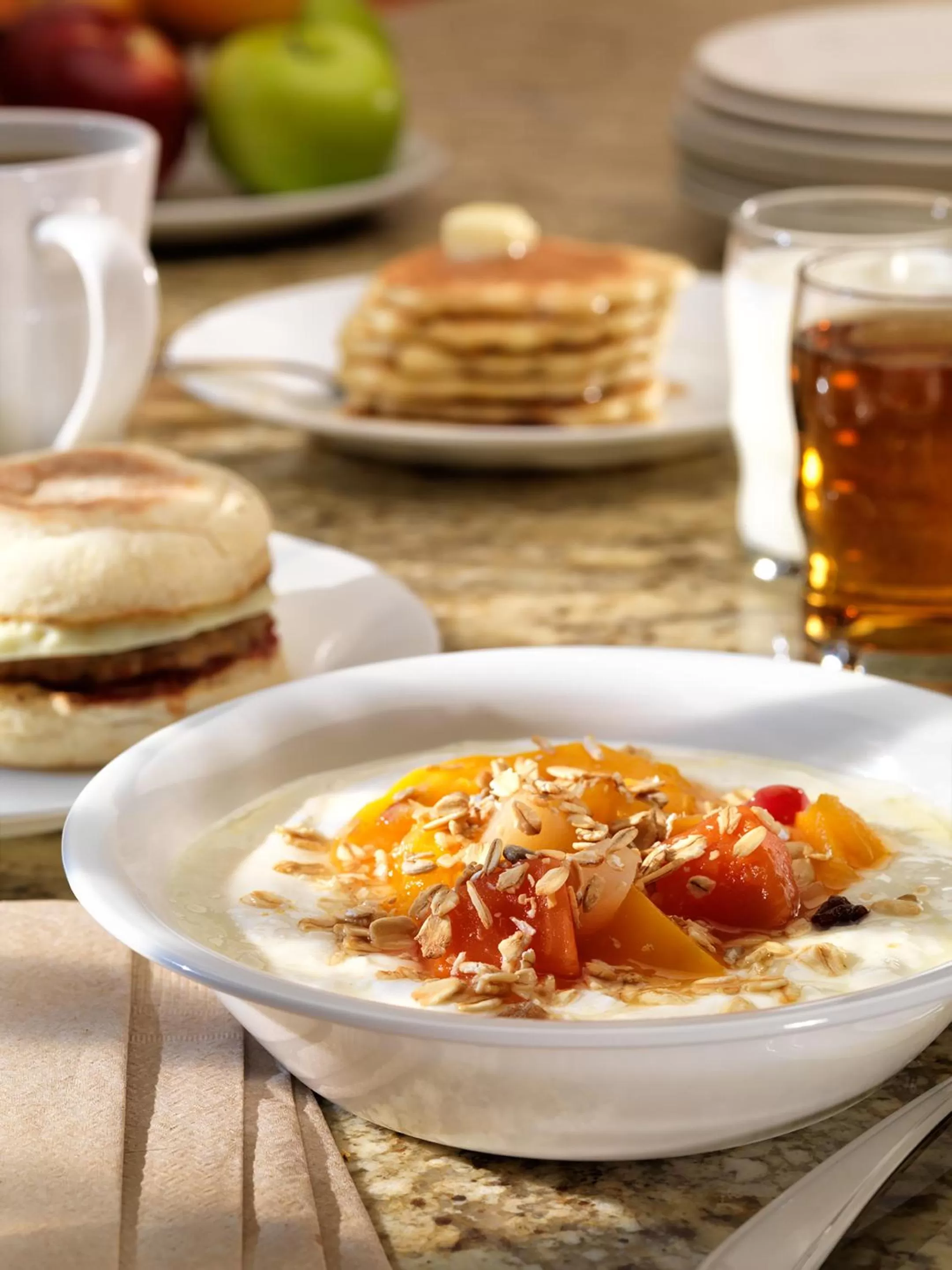 Breakfast in Best Western PLUS Inner Harbour Hotel