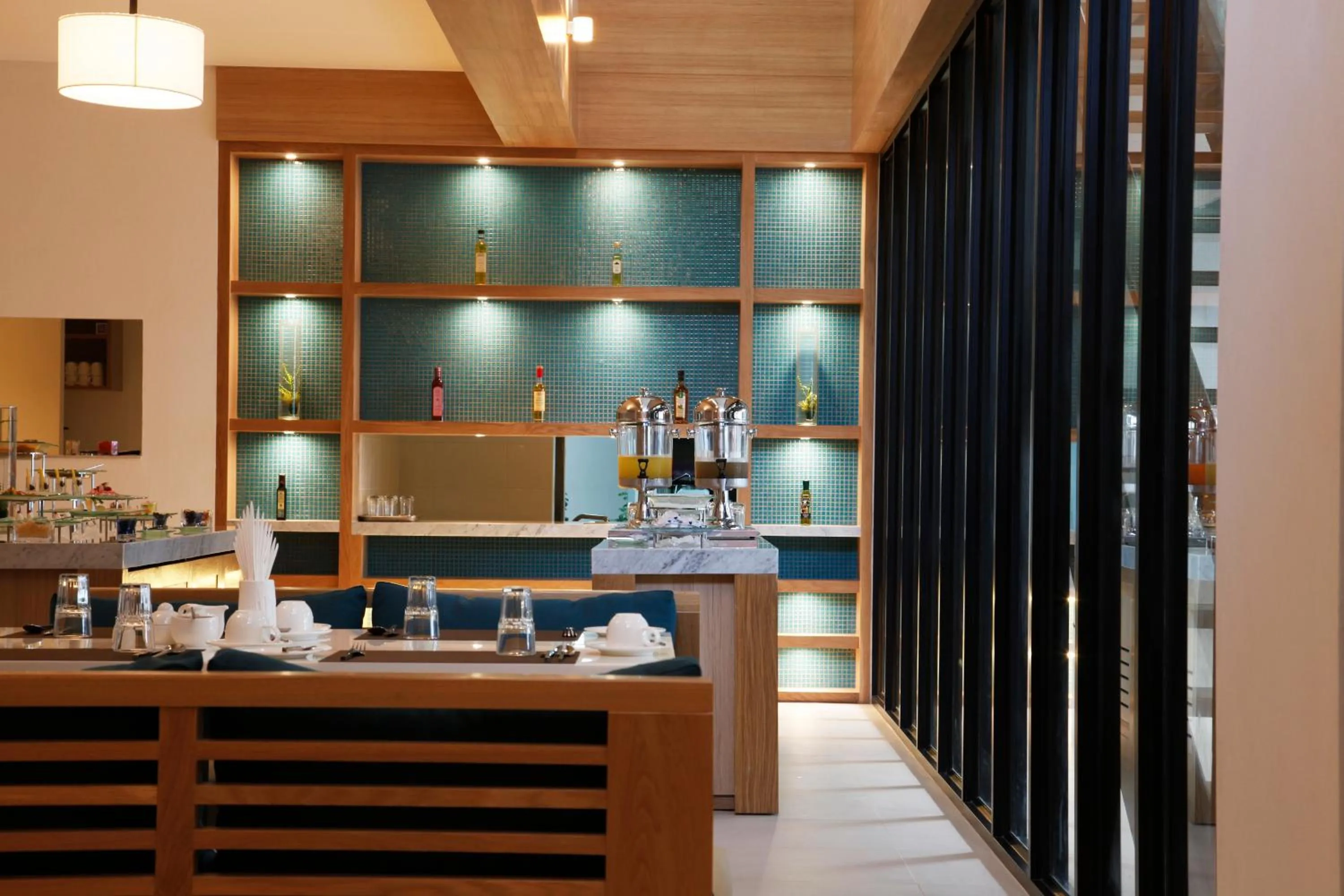 Restaurant/places to eat in Nap Patong