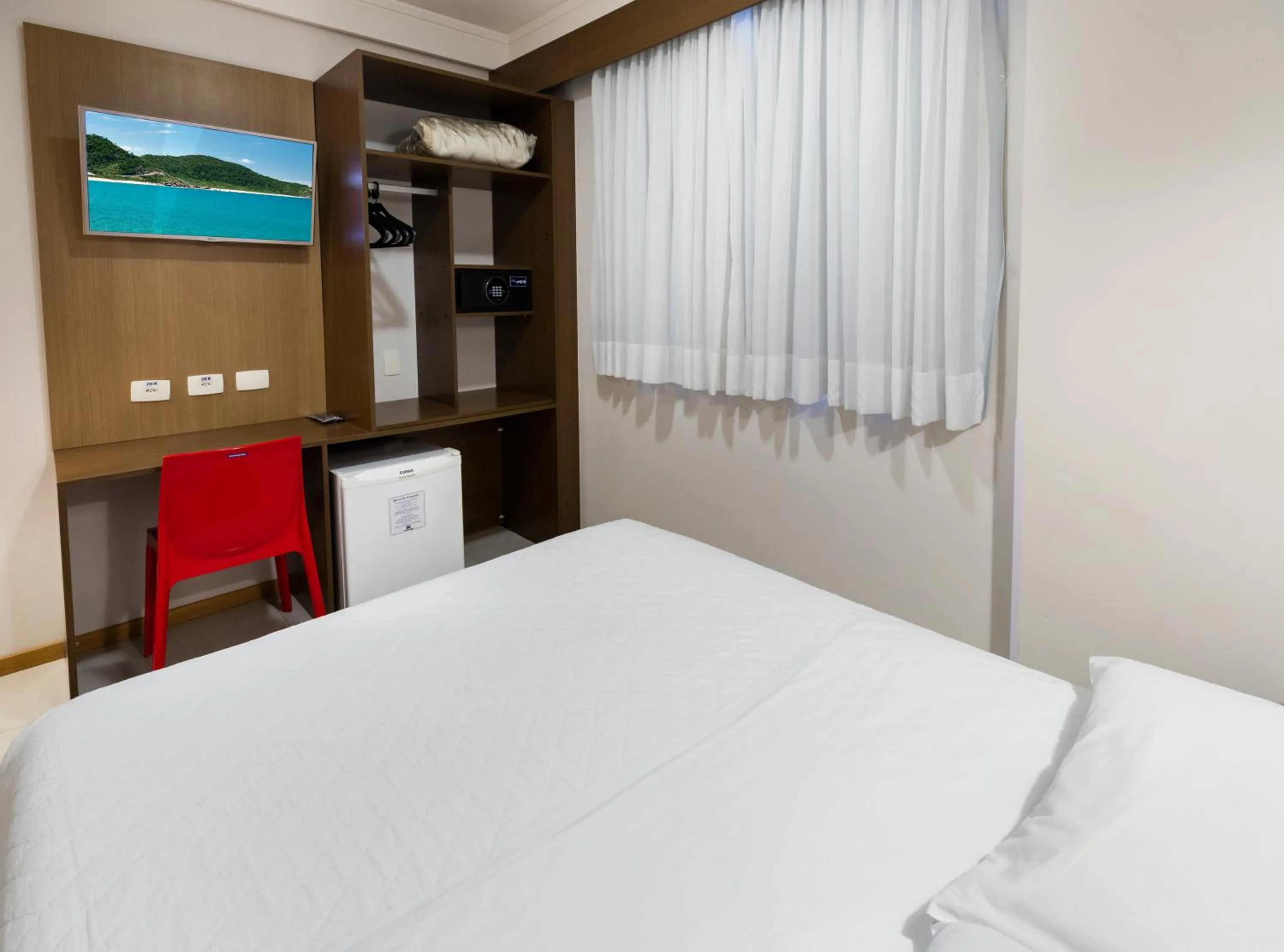 Bedroom, Bed in Centromar Hotel