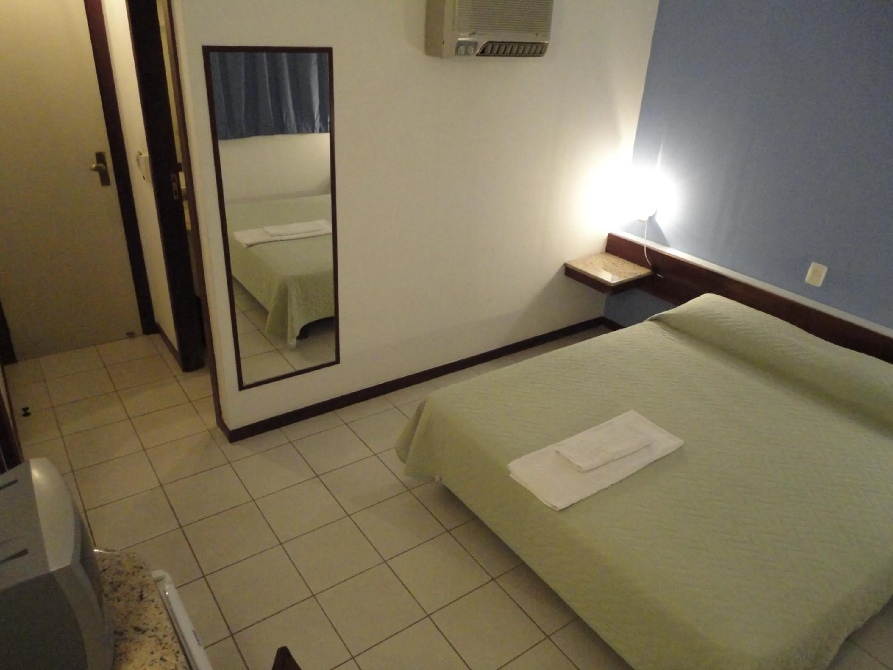 Restaurant/places to eat, Bed in Rede Andrade Bahia