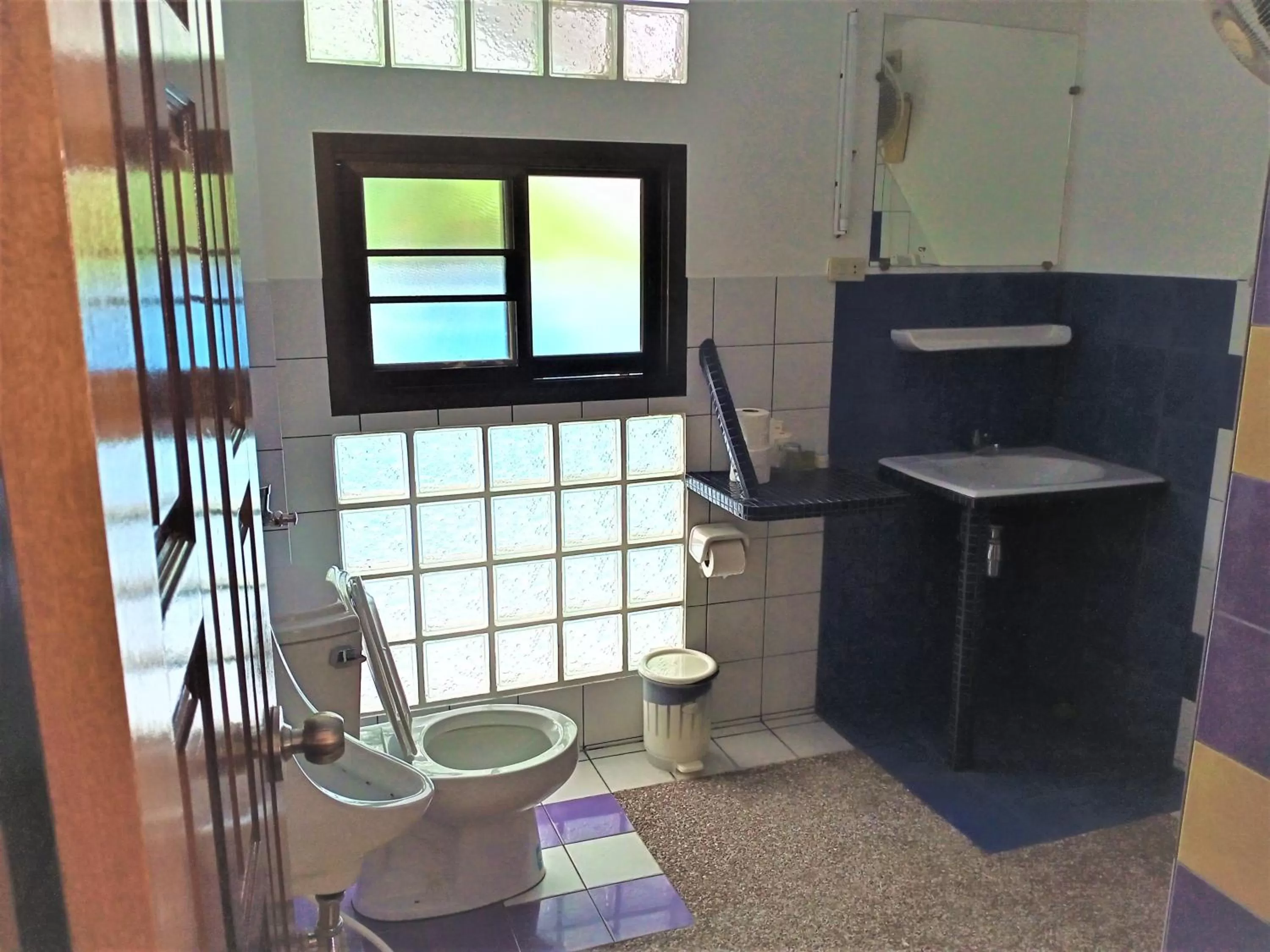 Bathroom in Top Resort