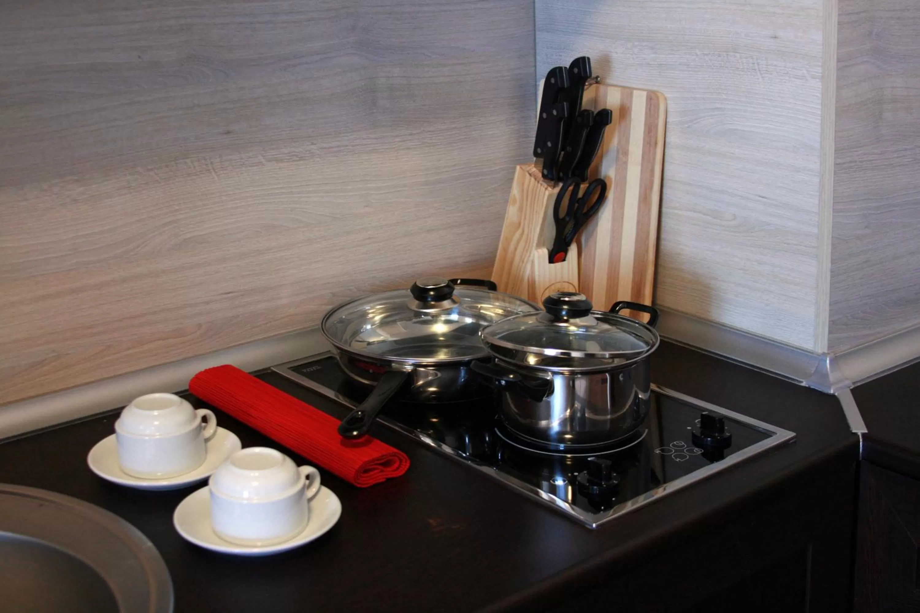 Kitchen or kitchenette in Bansko Royal Towers Hotel