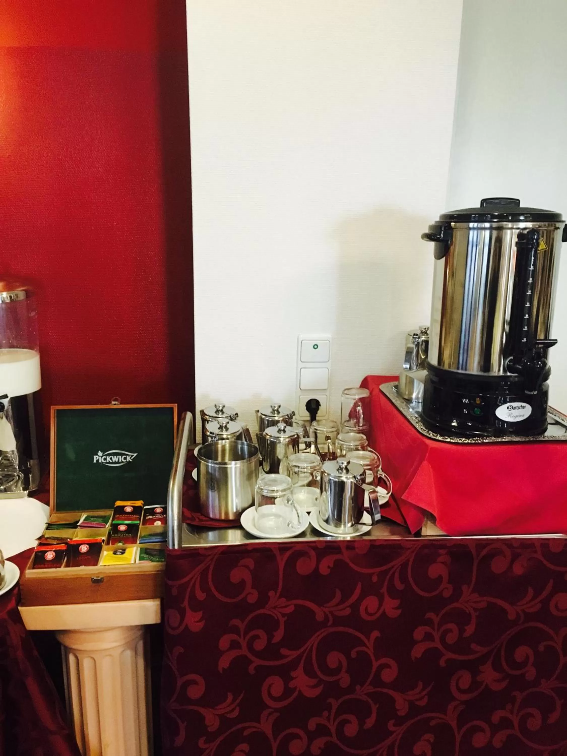 Buffet breakfast in Hotel Corsten