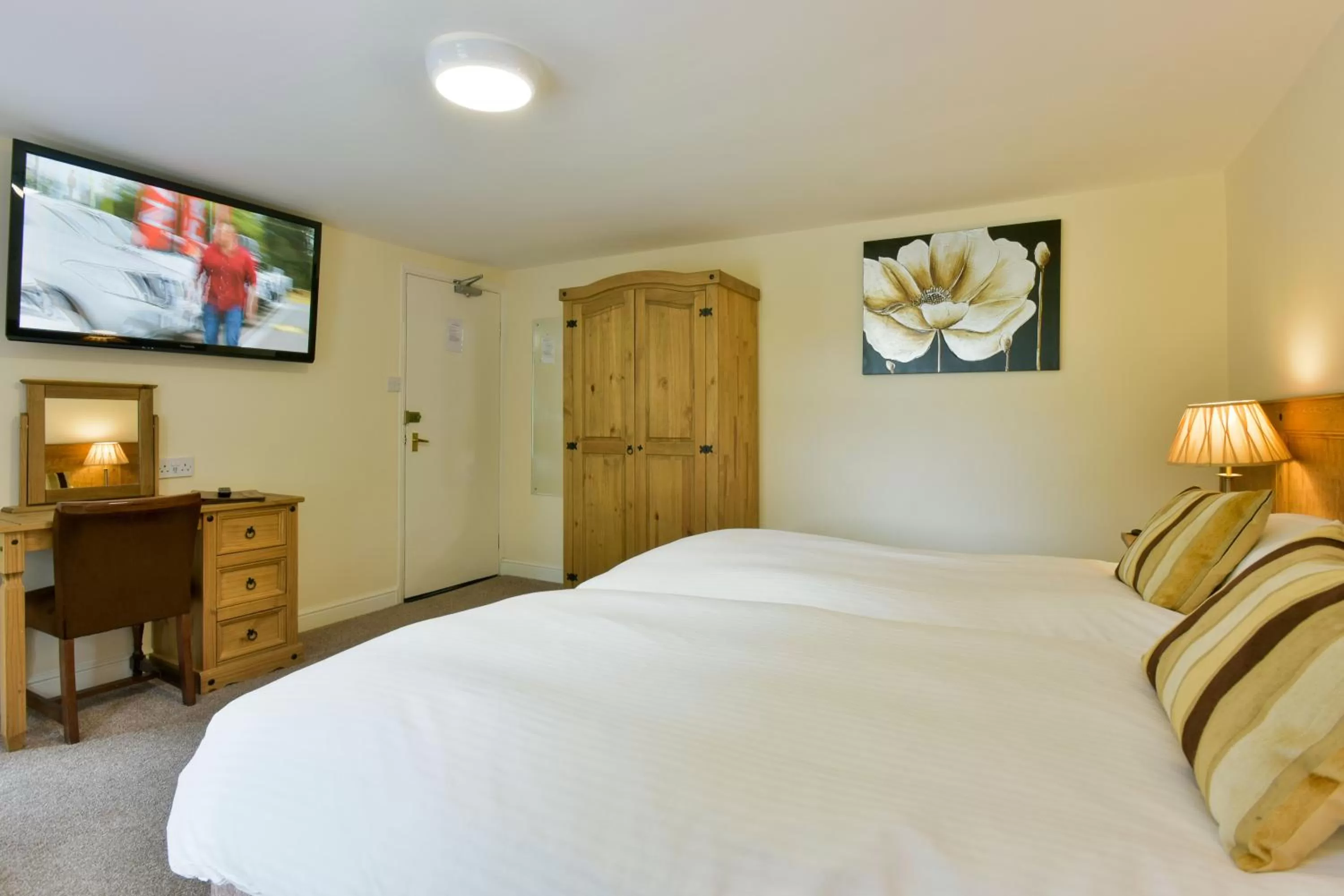 Bedroom, Bed in Edenhall Country Hotel