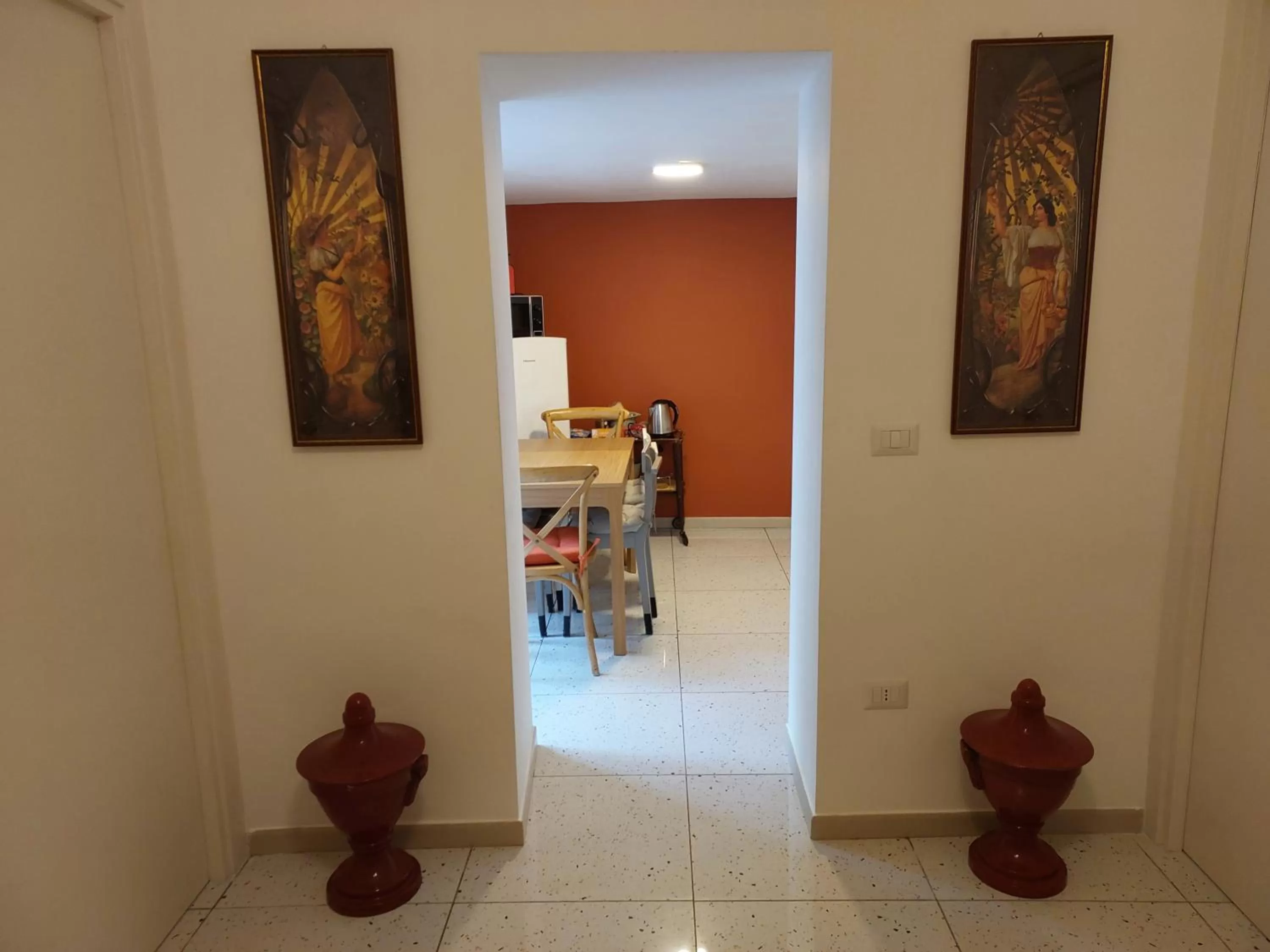 Dining Area in B&B Palazzo Carafa di Montorio