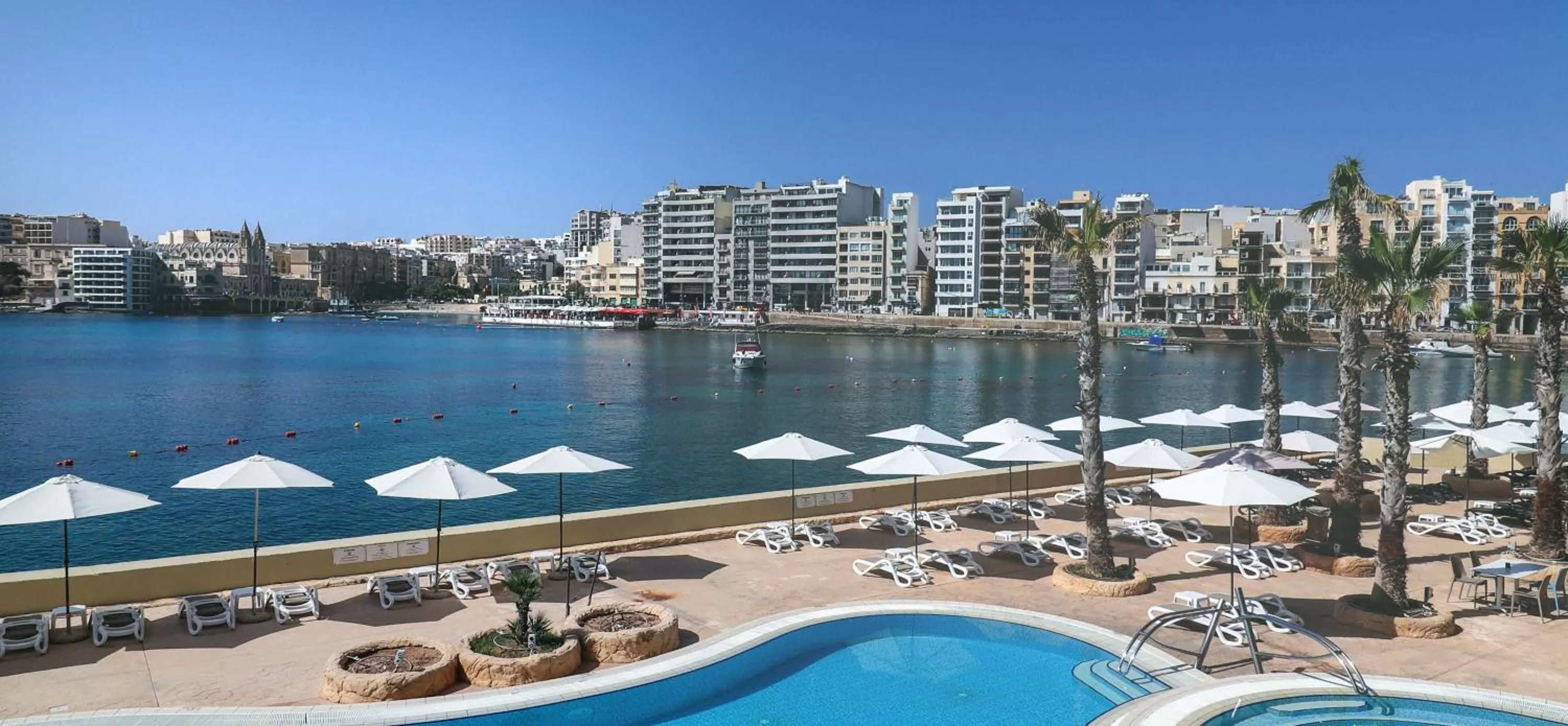 Swimming pool in Cavalieri Hotel Malta, a member of Radisson Individuals