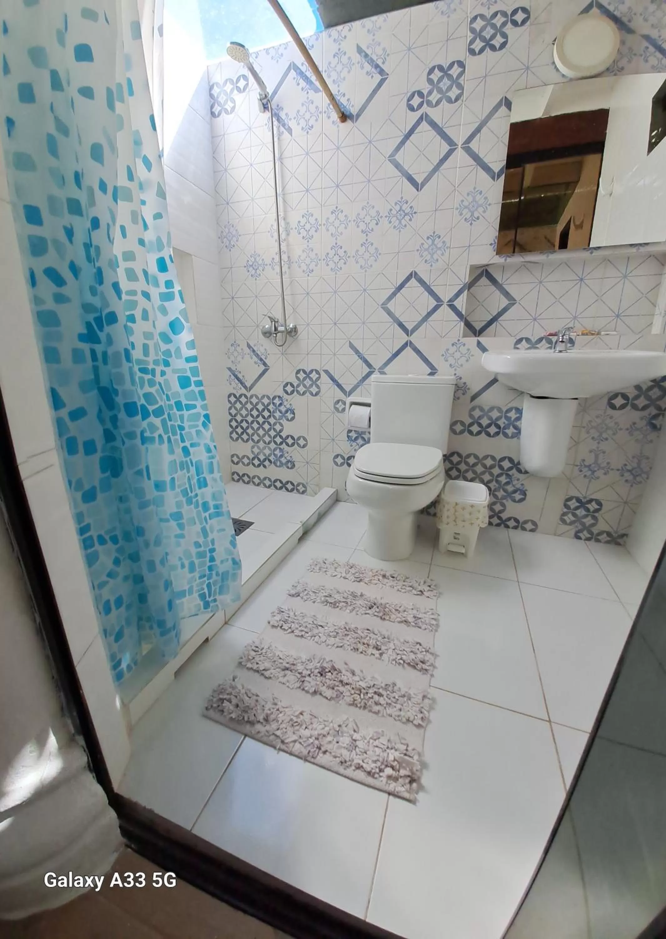 Bathroom in Granados B&B