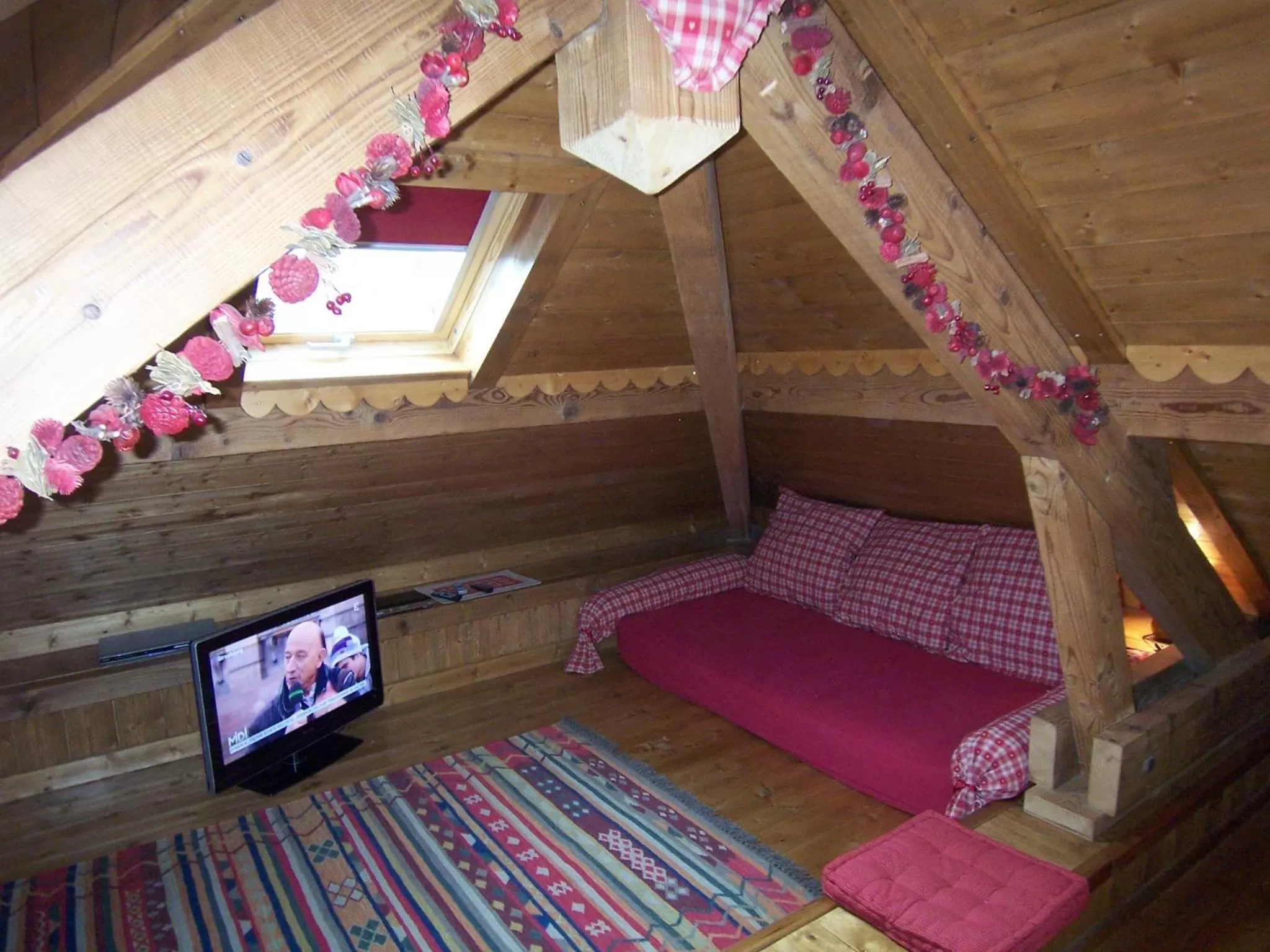 Living room, Bed in Les Loges Du Parc