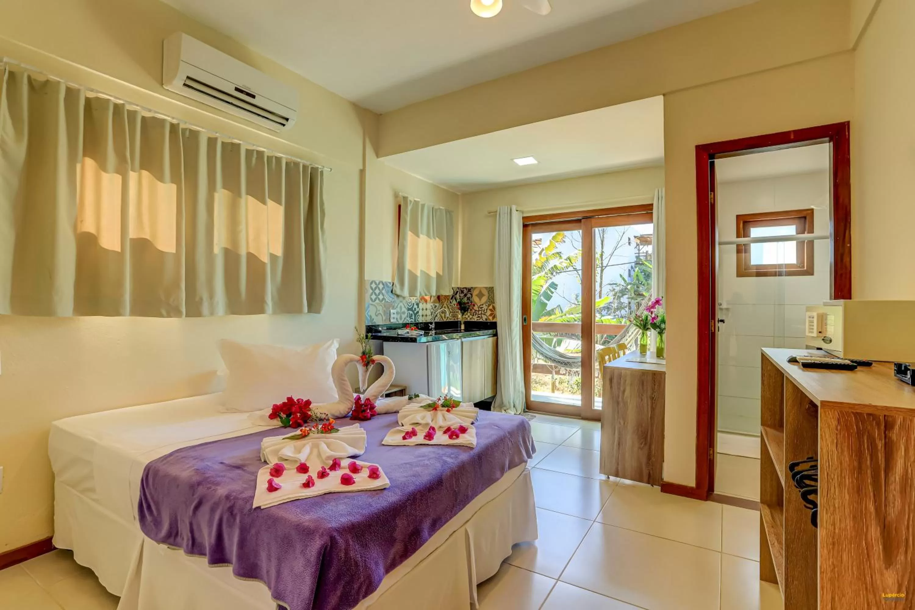 Photo of the whole room in i9 Quixaba Flat