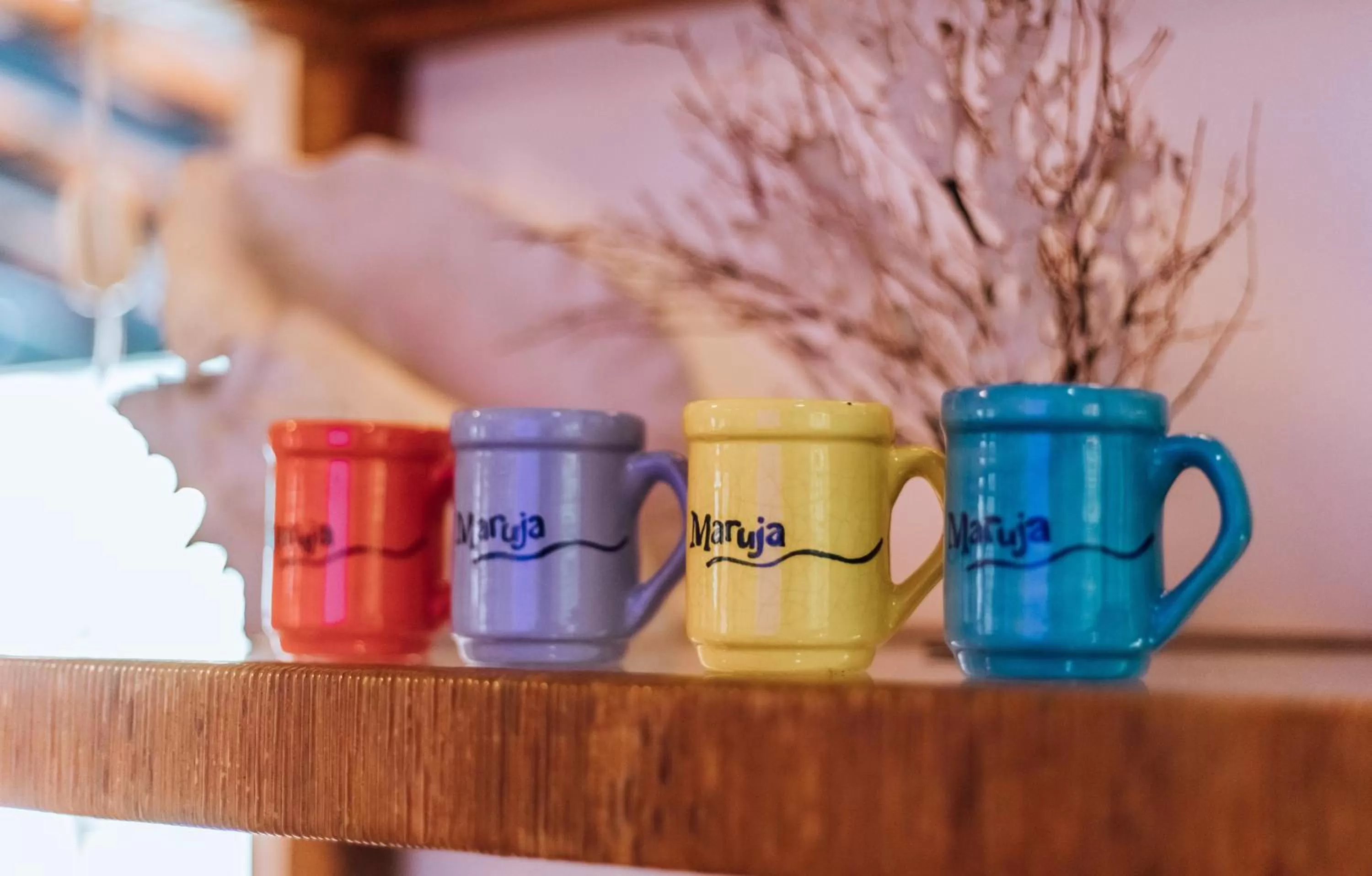 Coffee/tea facilities in Maruja