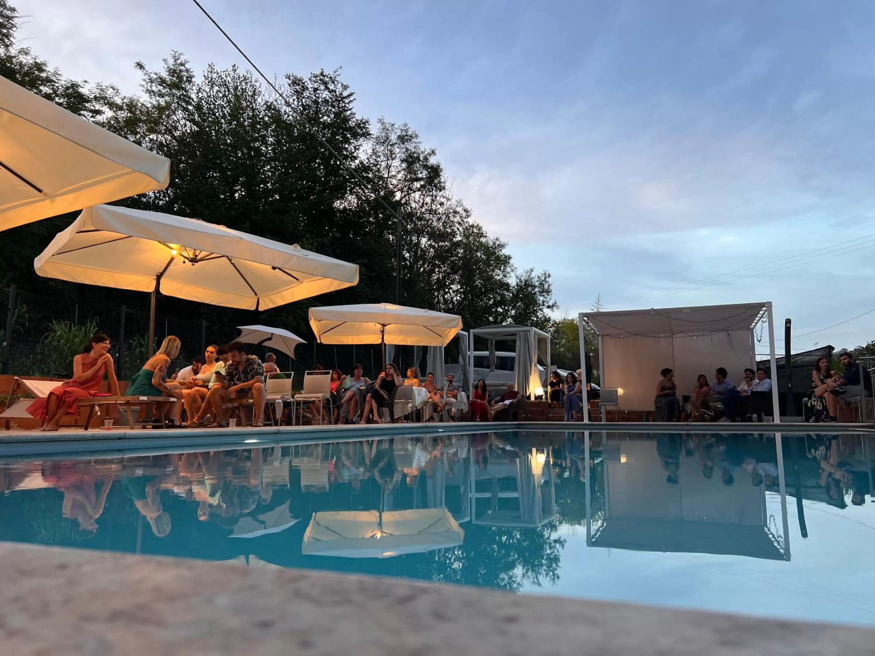 Swimming pool in Il BASÍN