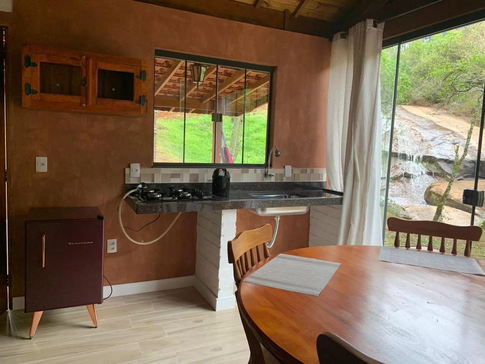 Kitchen/Kitchenette in MD Luar da Montanha