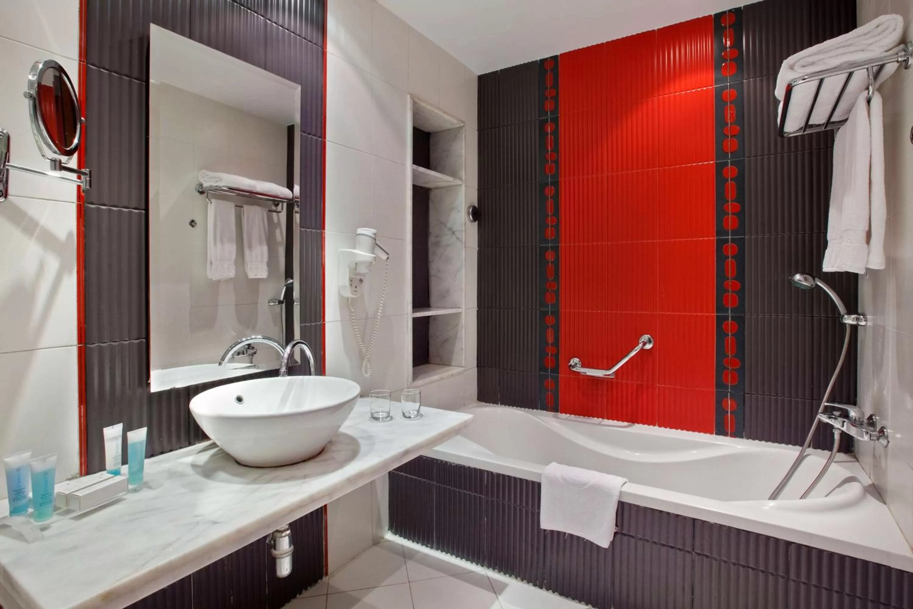 Executive Twin Room in Hilton Alexandria Green Plaza