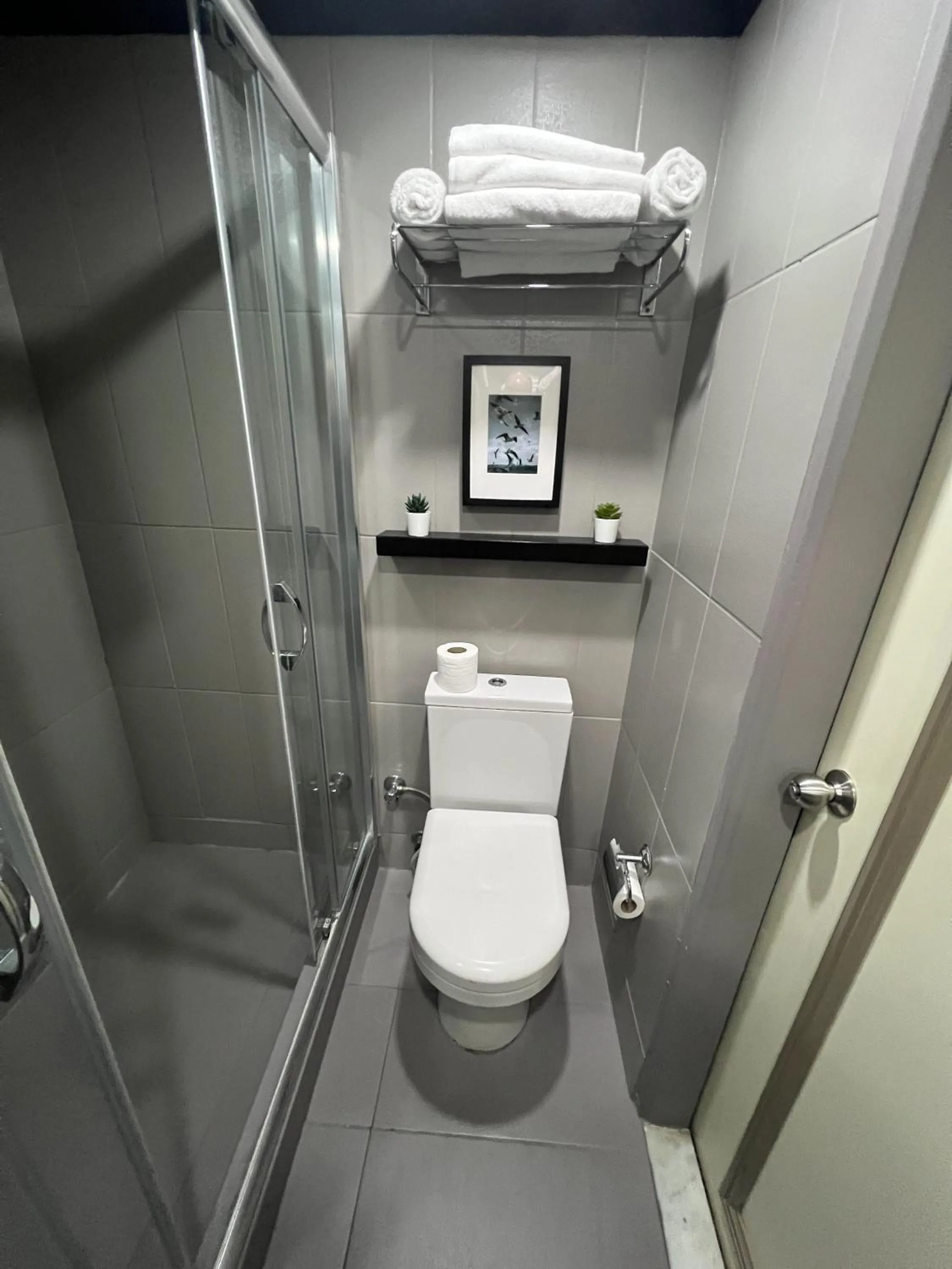 Bathroom in All Seasons Hotel