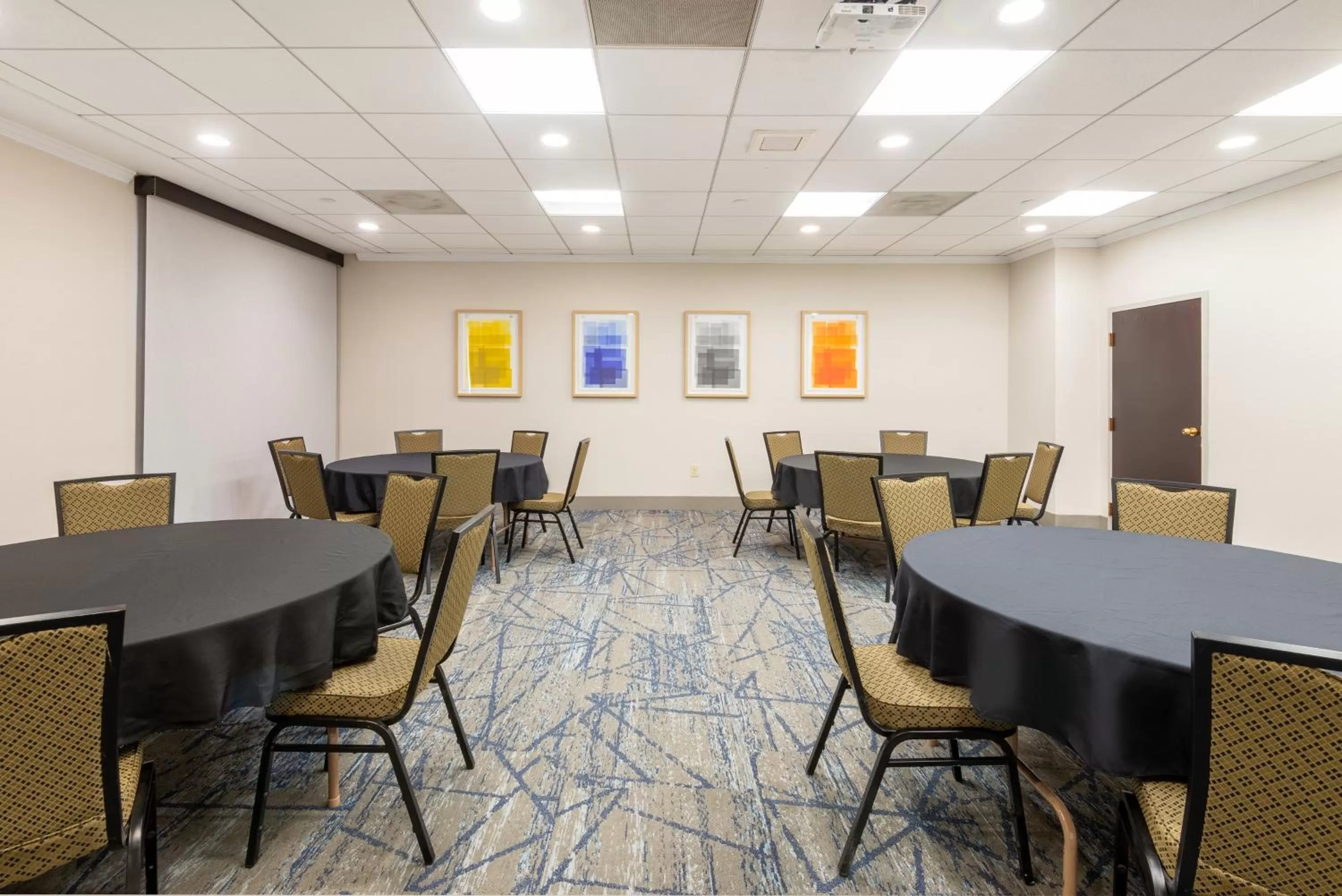 Meeting/conference room in Holiday Inn Express Philadelphia NE-Bensalem by IHG