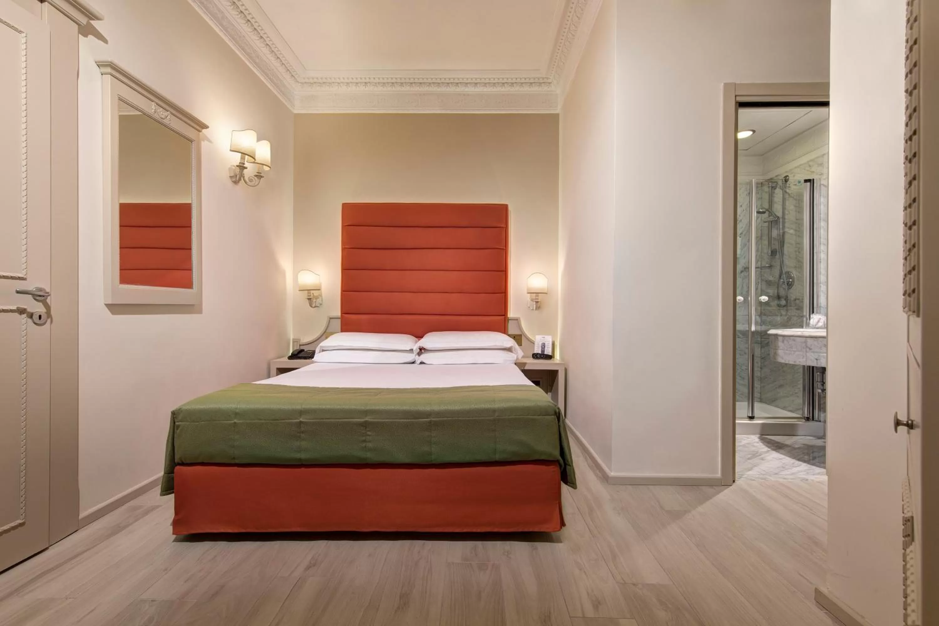 Bed in BB Hotels Smarthotel Bailey's