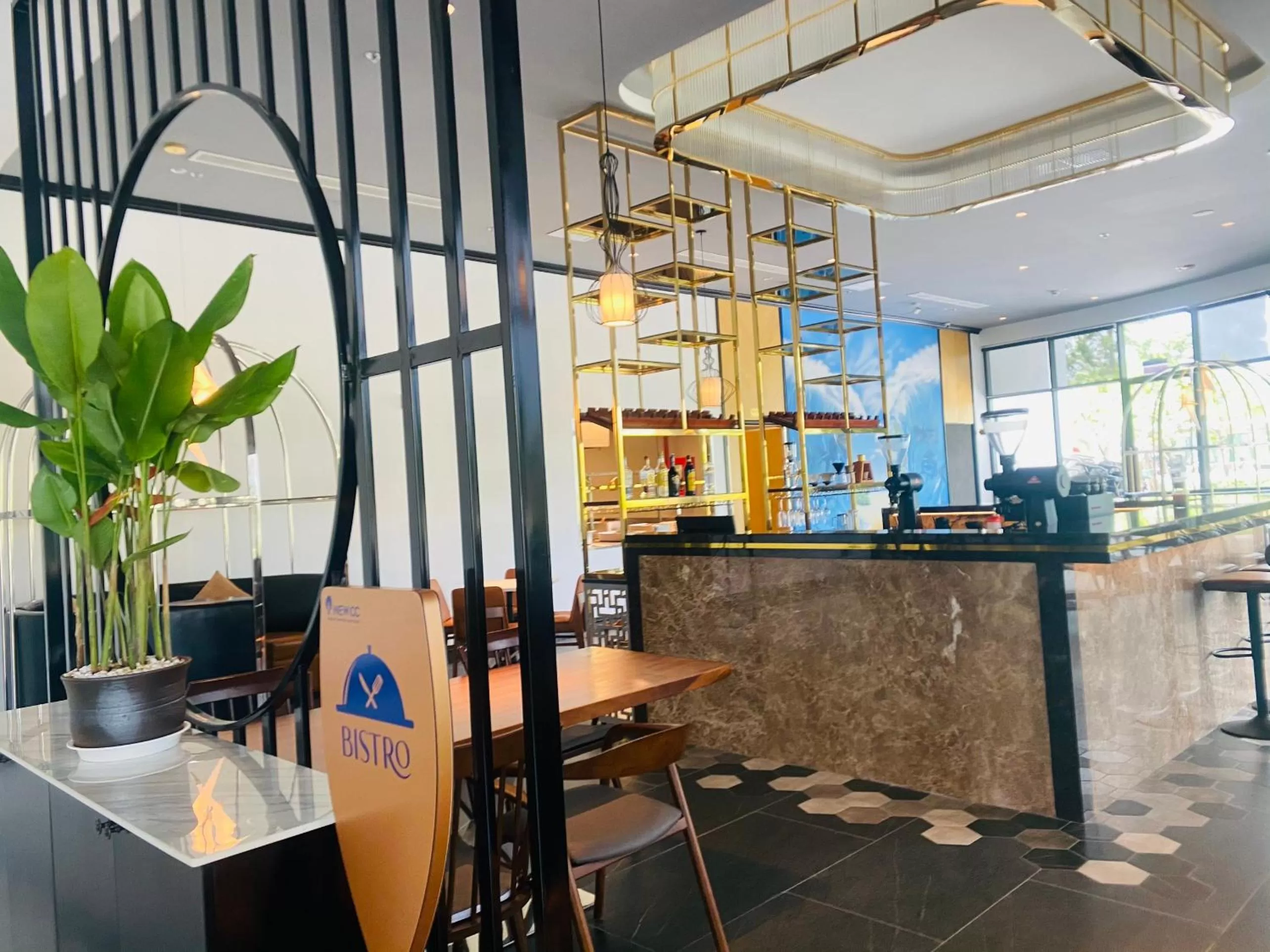 Restaurant/places to eat in NEWCC HOTEL AND SERVICED APARTMENT