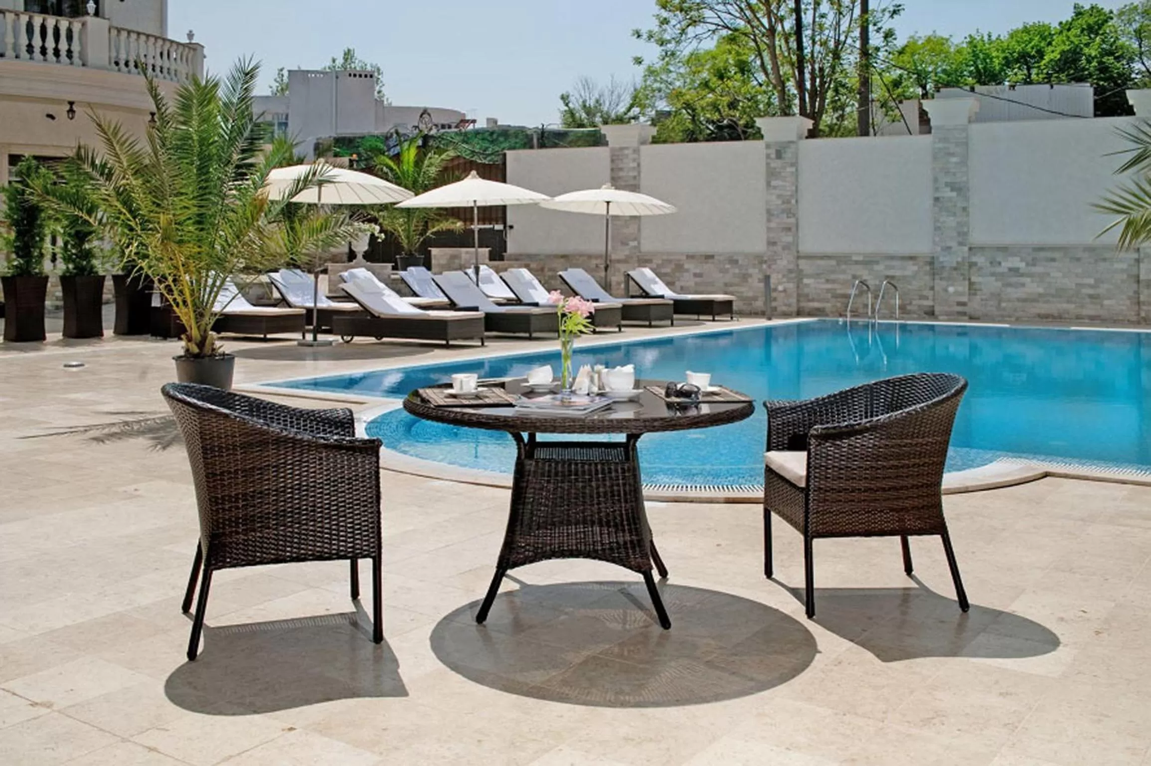 Lounge or bar, Swimming Pool in Villa le Premier Maestro