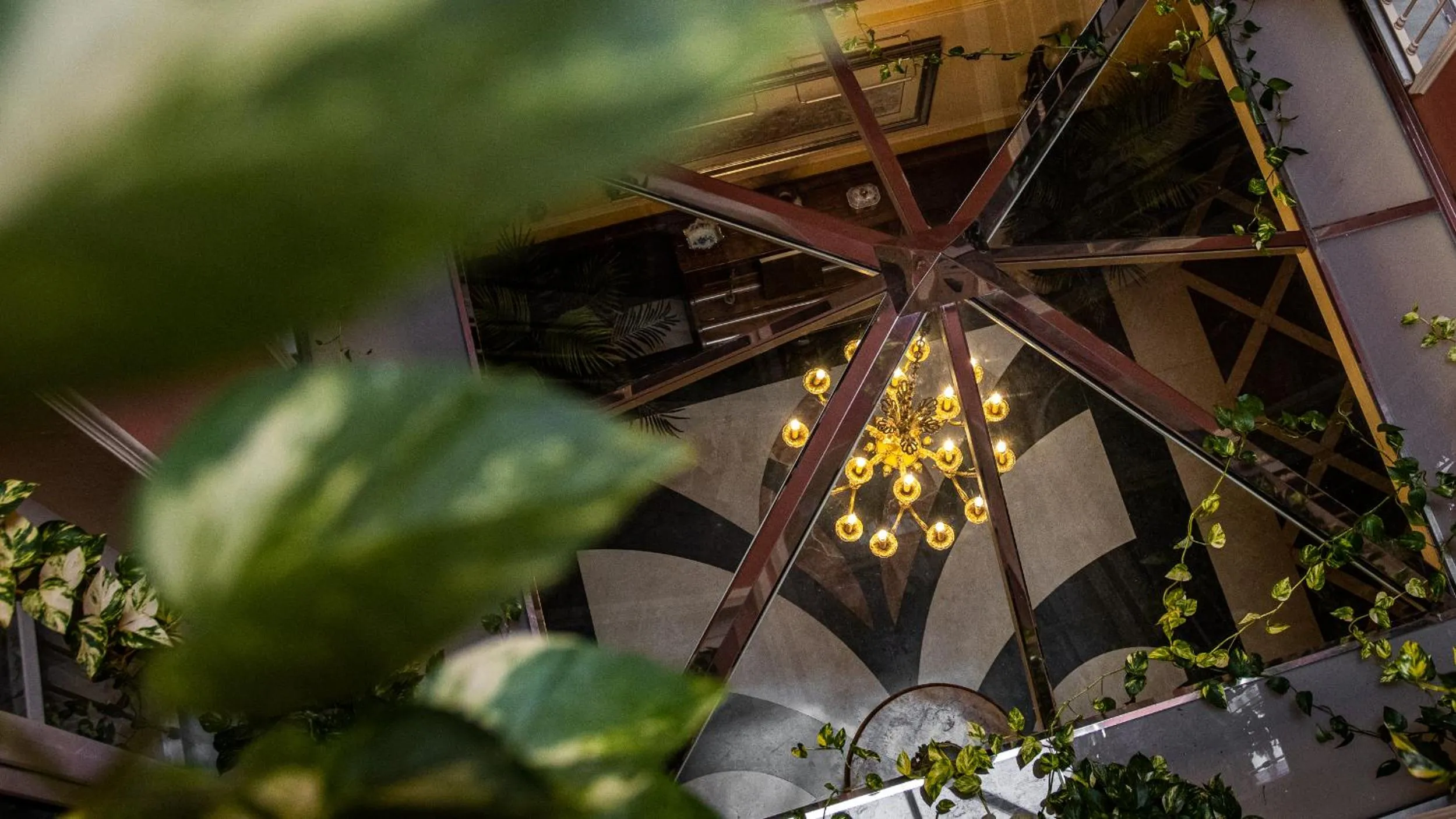 Patio in Hotel Reina Cristina