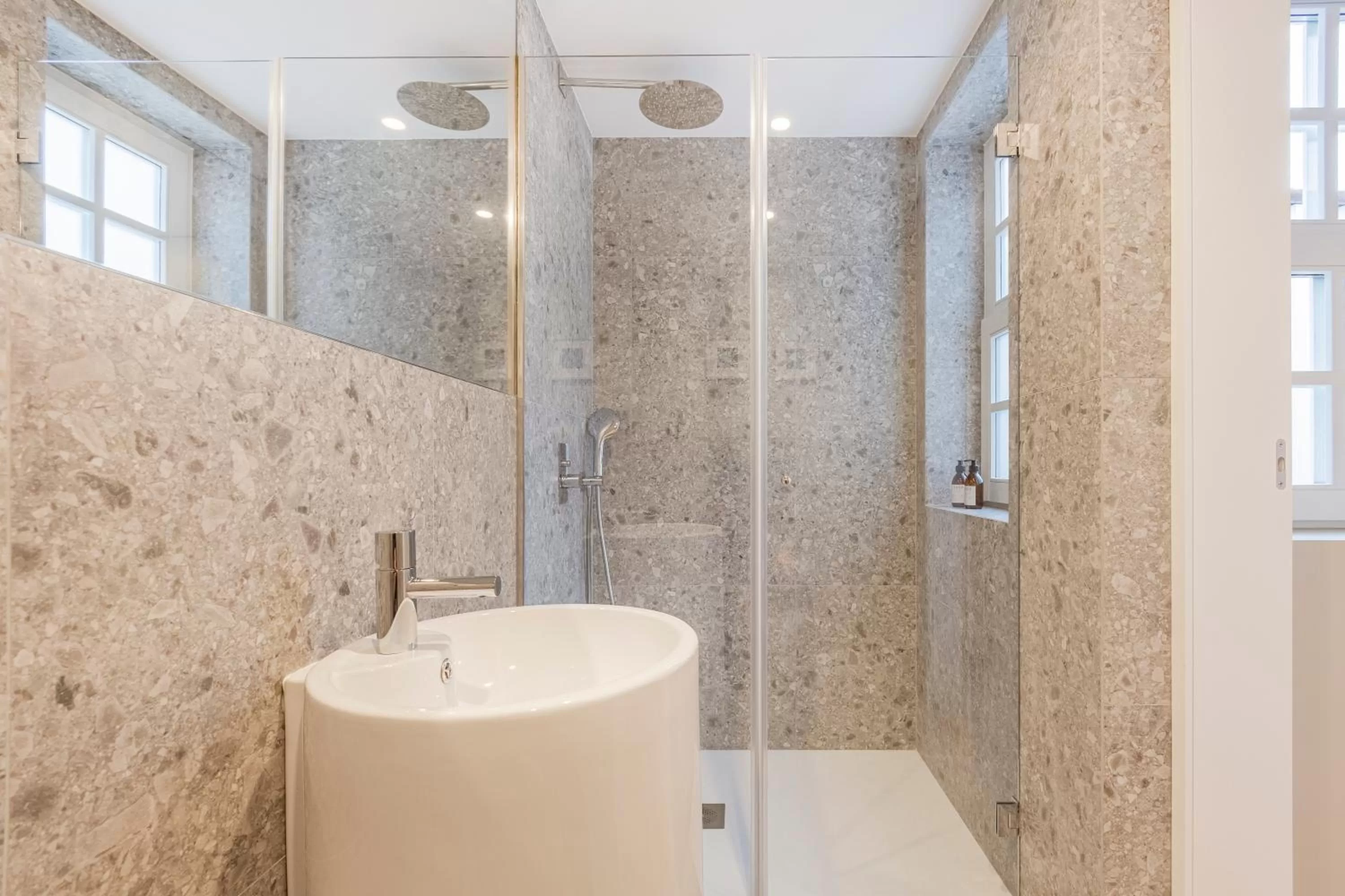 Bathroom in As Vizinhas Boutique Apartments