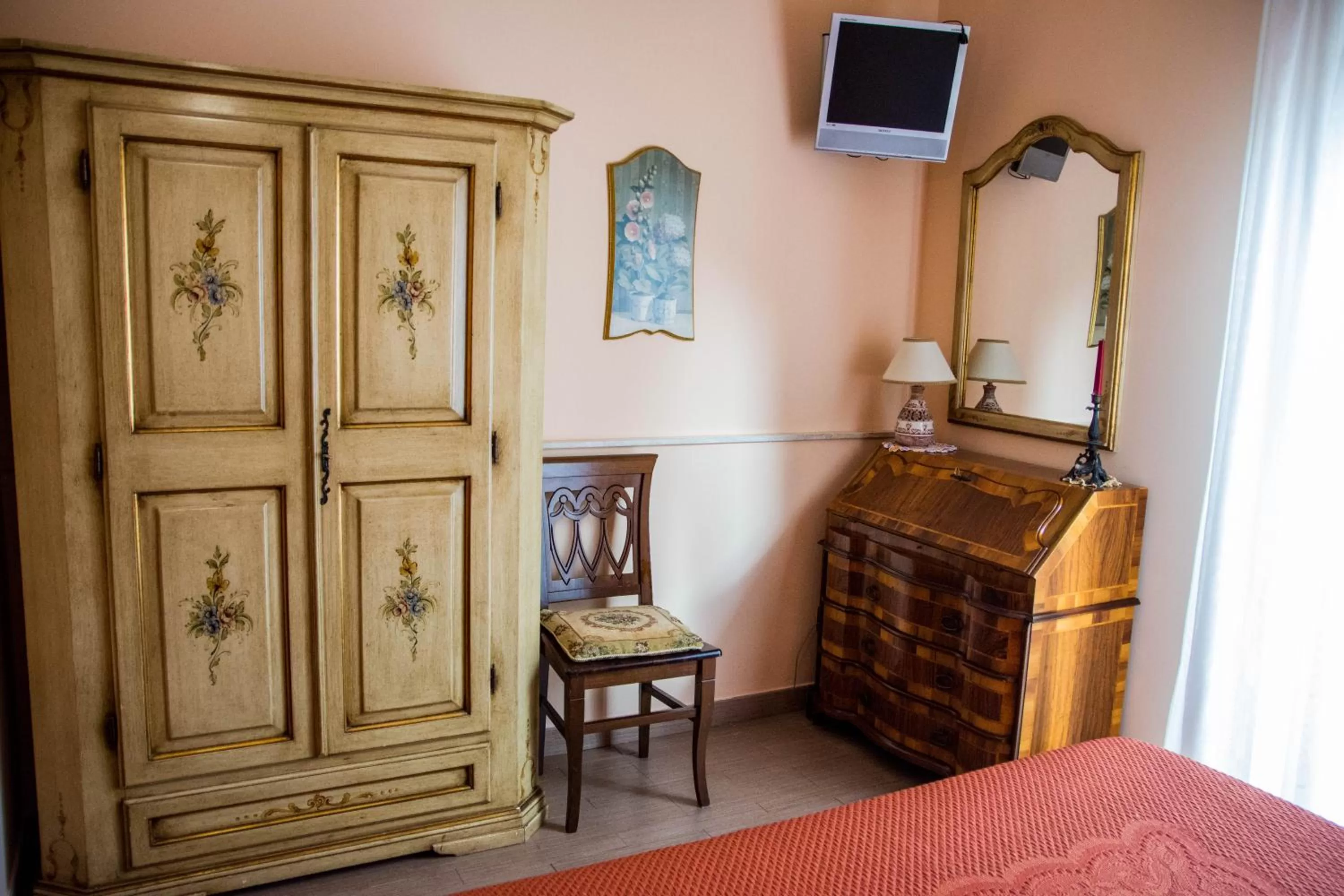 Photo of the whole room, Bed in B&B Villa Liliya