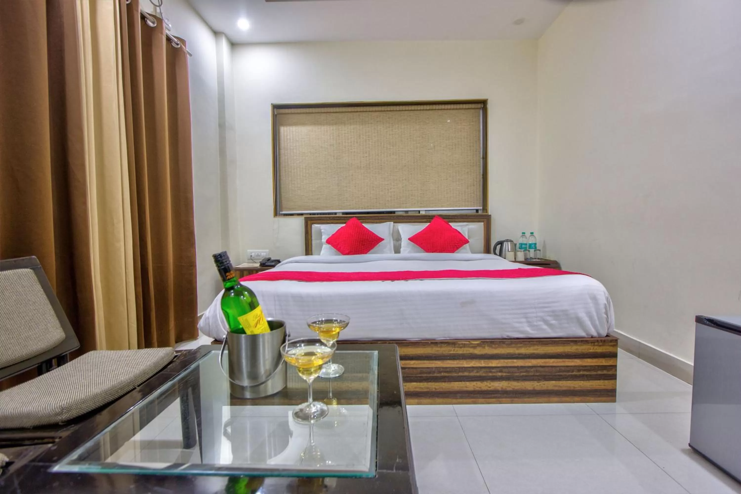 Bedroom, Bed in Hotel Bliss Valley - Hotel in Dharamshala