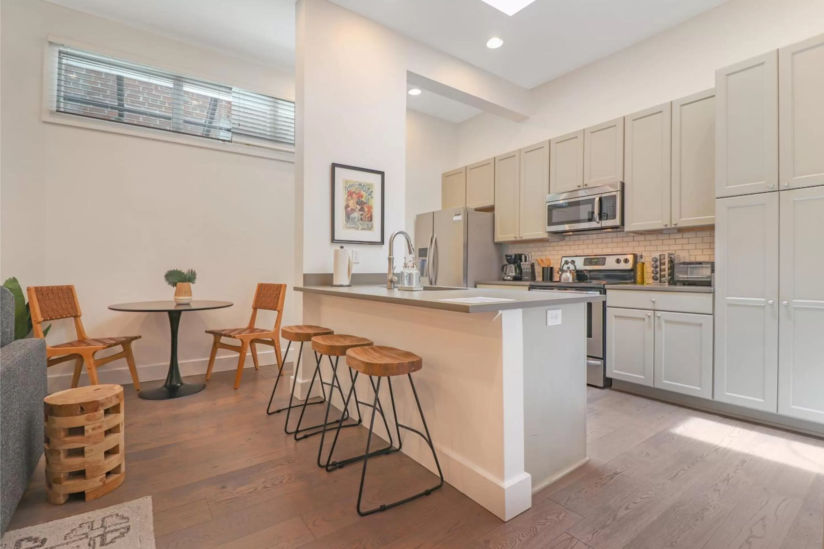 One-Bedroom Apartment in Roami at Bourbon Place