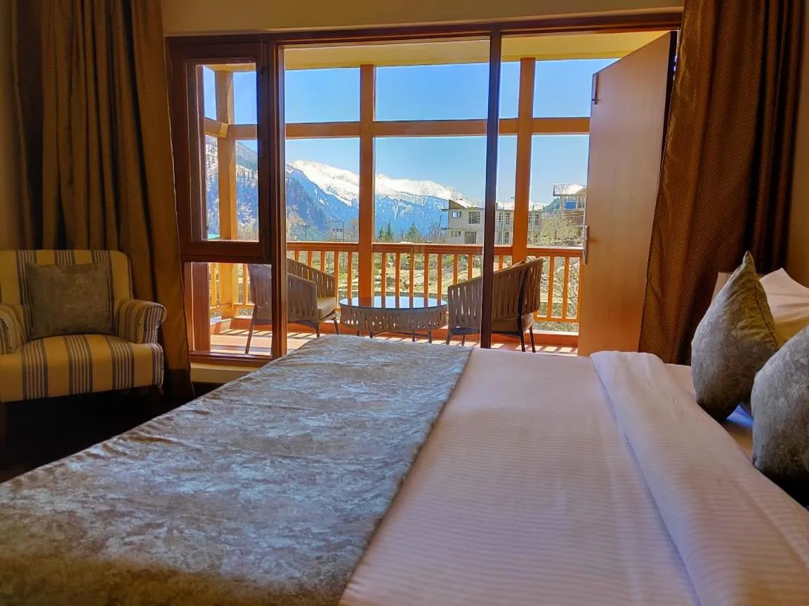 Bed in Solang Valley Resort