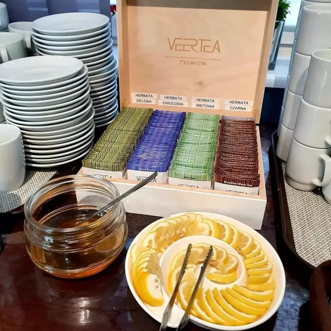 Restaurant/places to eat in Hotel Gromada Poznań