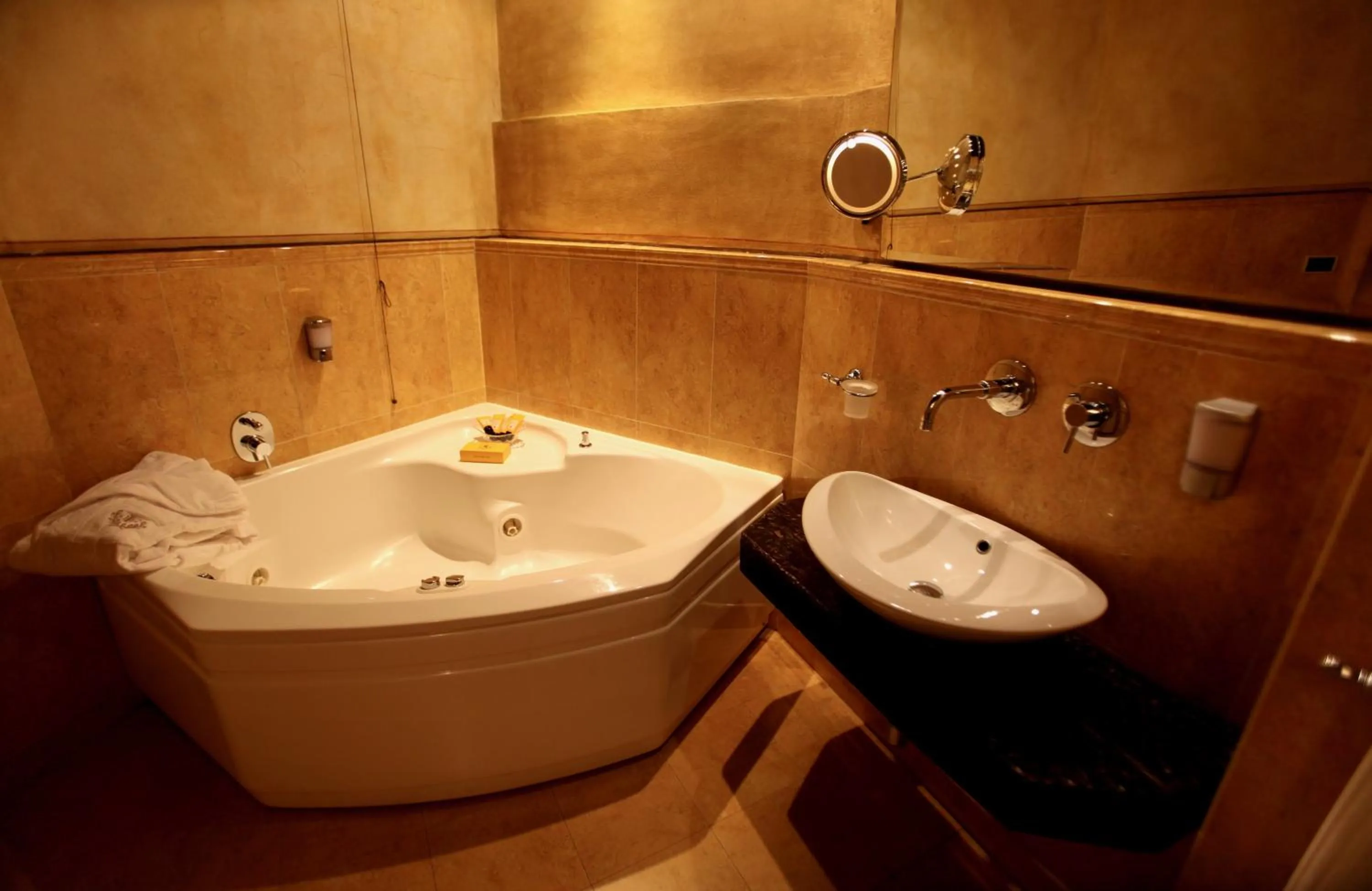 Bathroom in Fortino Napoleonico