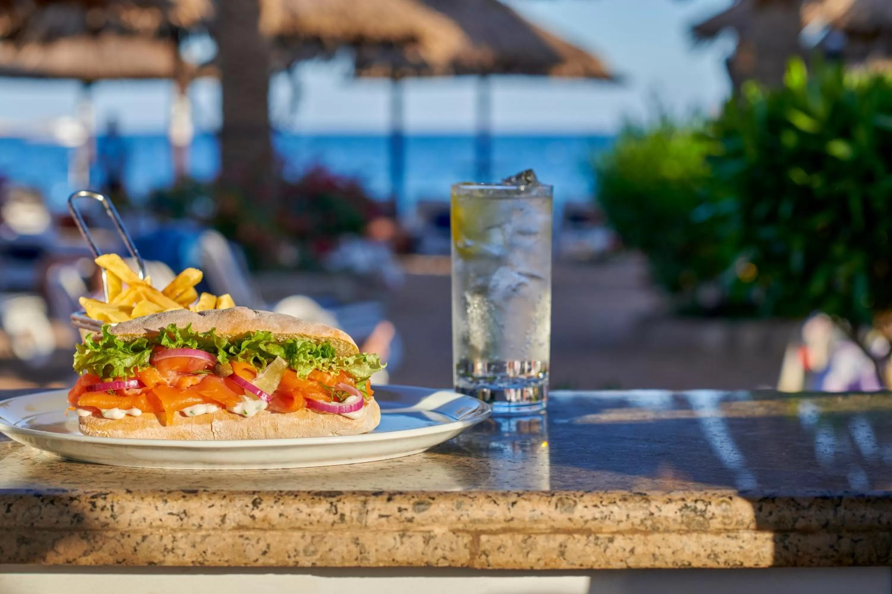 Food and drinks in Maritim Jolie Ville Resort & Casino