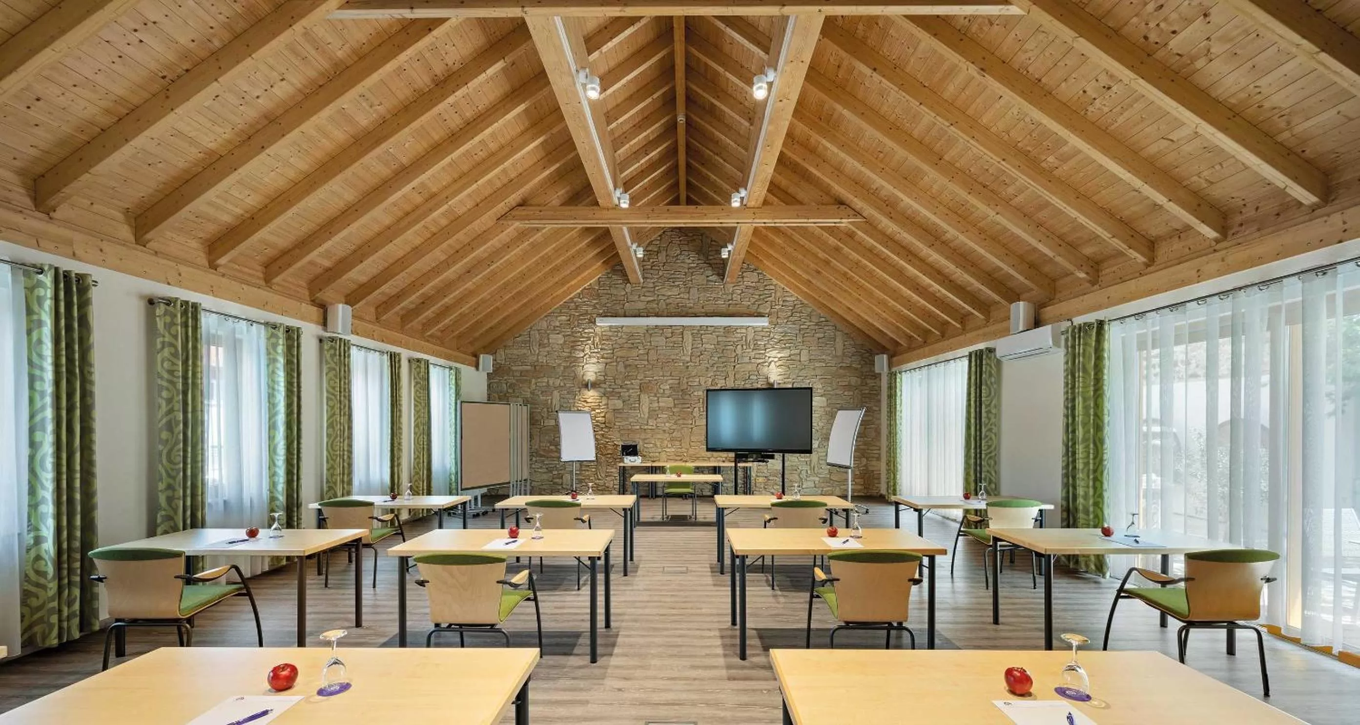 Business facilities in Pfalzhotel Asselheim