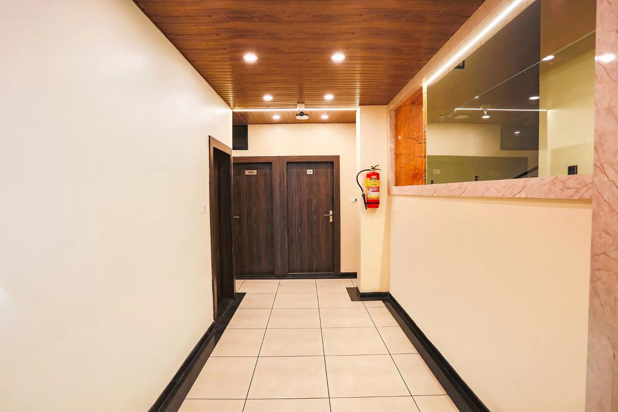 Lobby or reception in FabHotel Balaji Paradise