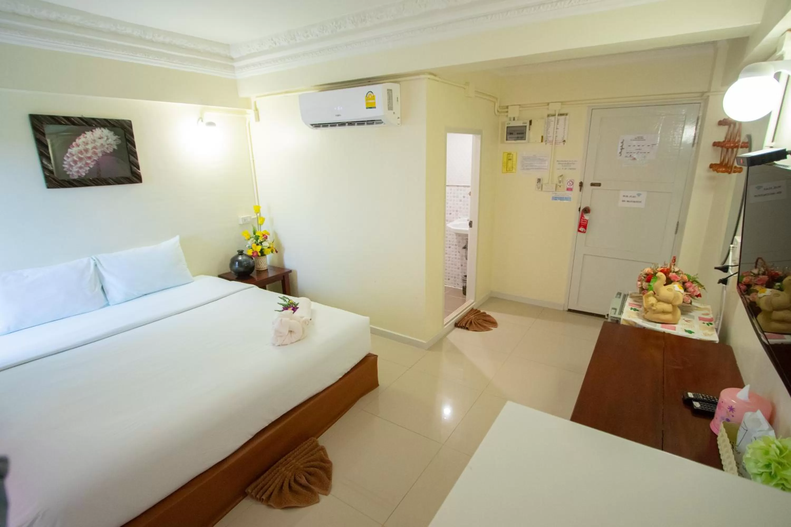 Photo of the whole room in Anchalee Resort