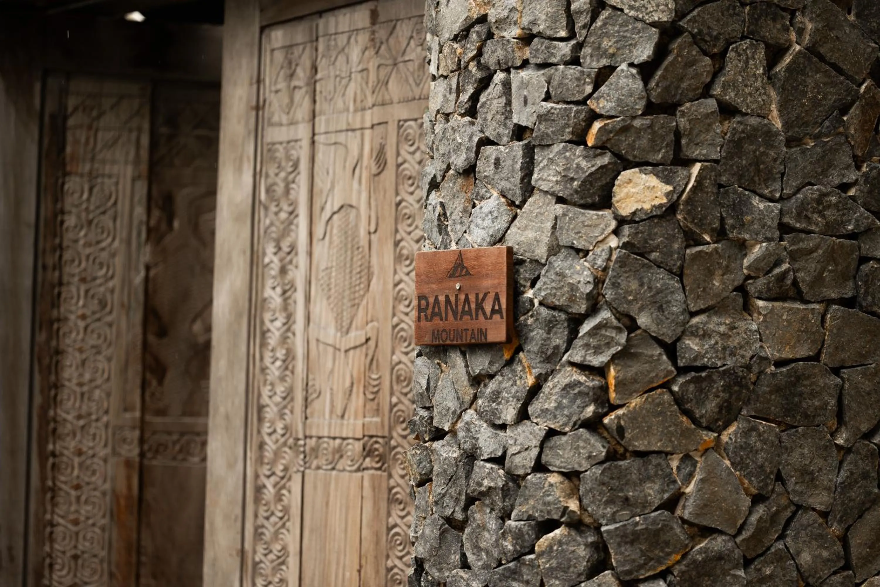 Property logo or sign in Menjaga Bay